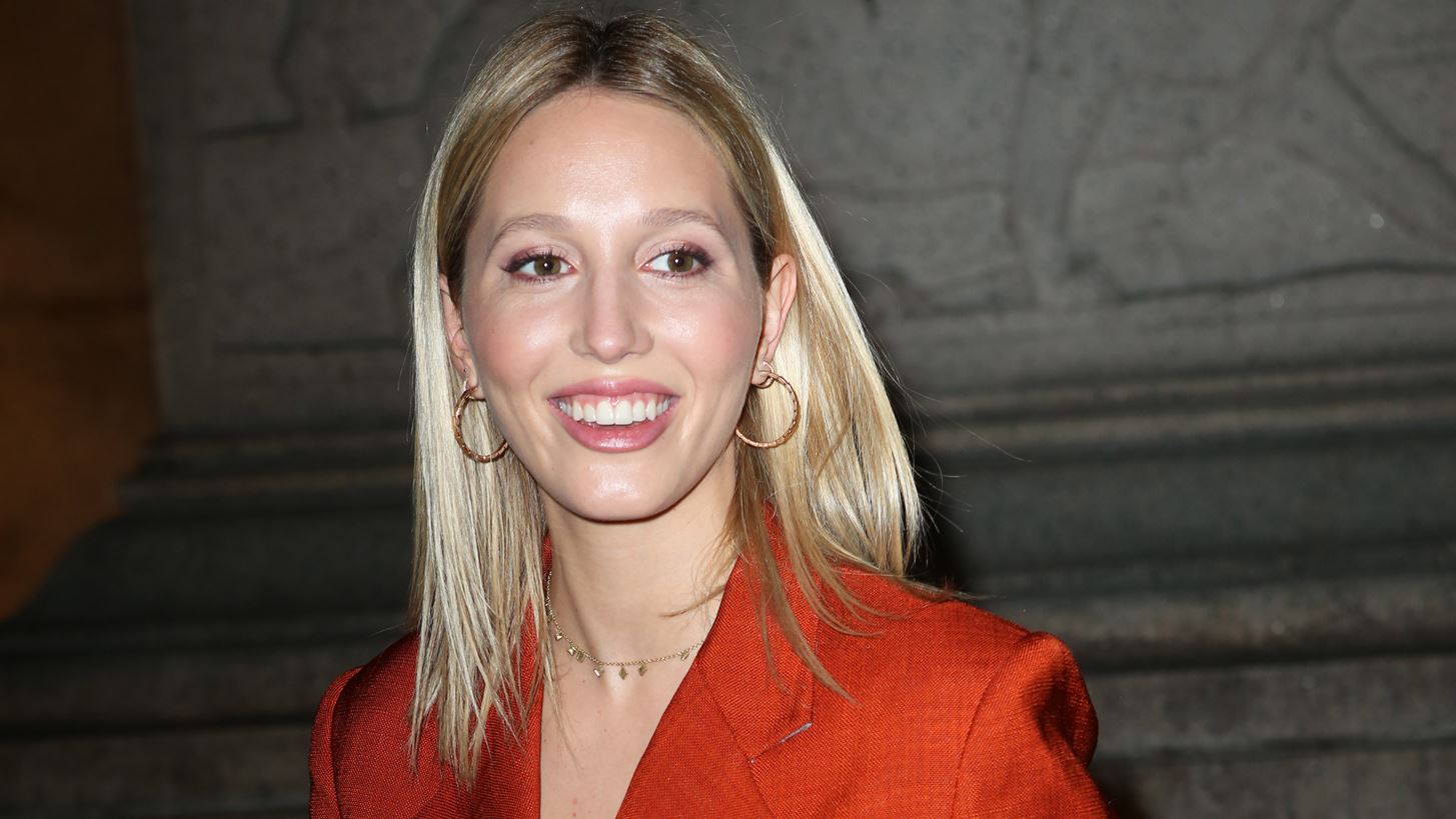 &#x39C;&#x3B1;&#x3C1;&#x3AF;&#x3B1; &#x39F;&#x3BB;&#x3C5;&#x3BC;&#x3C0;&#x3AF;&#x3B1; | &#x3A0;&#x3BF;&#x3B6;&#x3AC;&#x3C1;&#x3B5;&#x3B9; &#x3BC;&#x3B5; girly style &#x3BA;&#x3B1;&#x3B9; &#x3C6;&#x3CC;&#x3BD;&#x3C4;&#x3BF; &#x3C4;&#x3B7;&#x3BD; &#x391;&#x3BA;&#x3C1;&#x3CC;&#x3C0;&#x3BF;&#x3BB;&#x3B7;