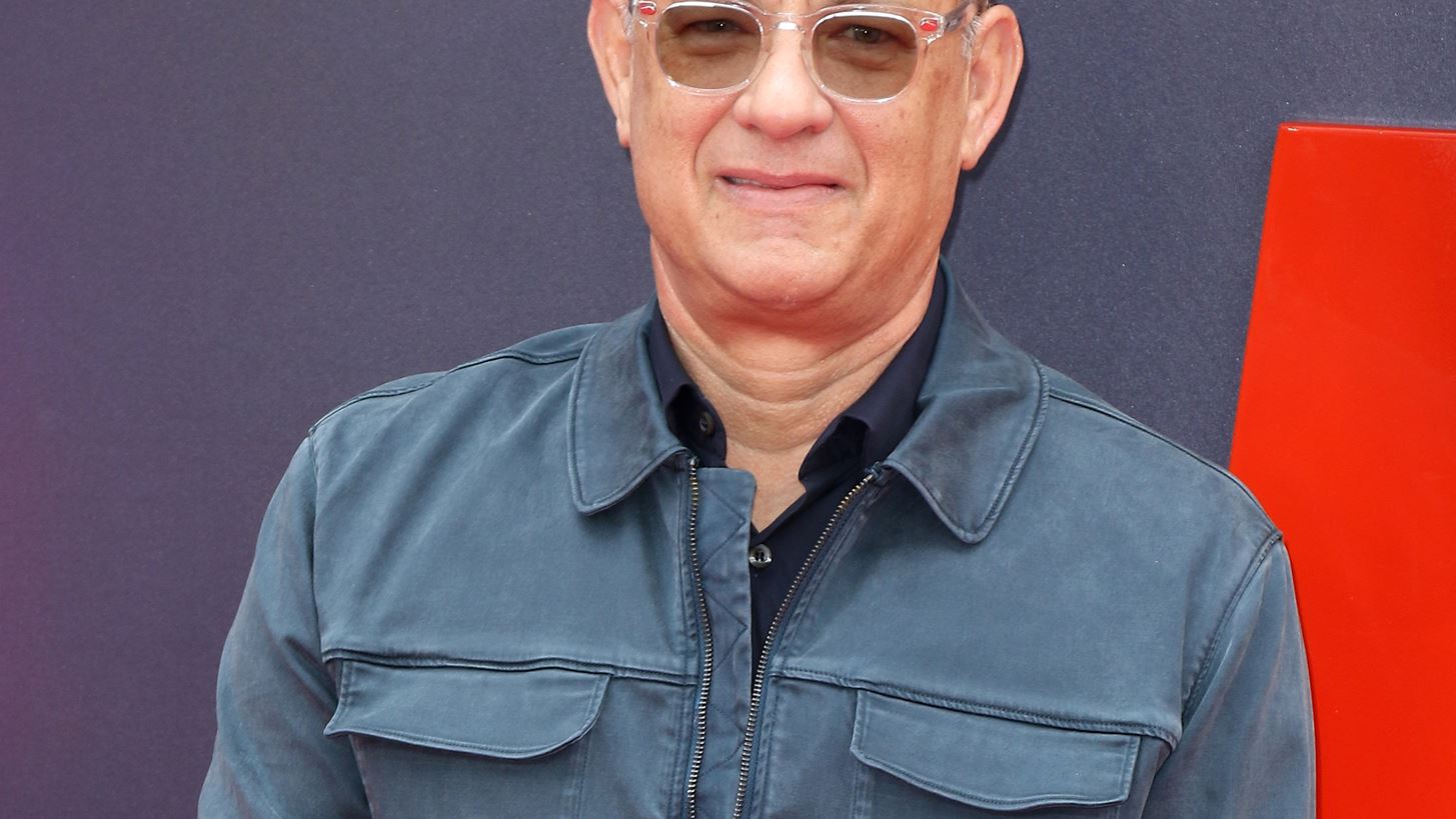 &#x397; throwback &#x3C6;&#x3C9;&#x3C4;&#x3BF;&#x3B3;&#x3C1;&#x3B1;&#x3C6;&#x3AF;&#x3B1; &#x3C4;&#x3BF;&#x3C5; Tom Hanks &#x3B1;&#x3C0;&#x3CC; &#x3C4;&#x3B1; 70s