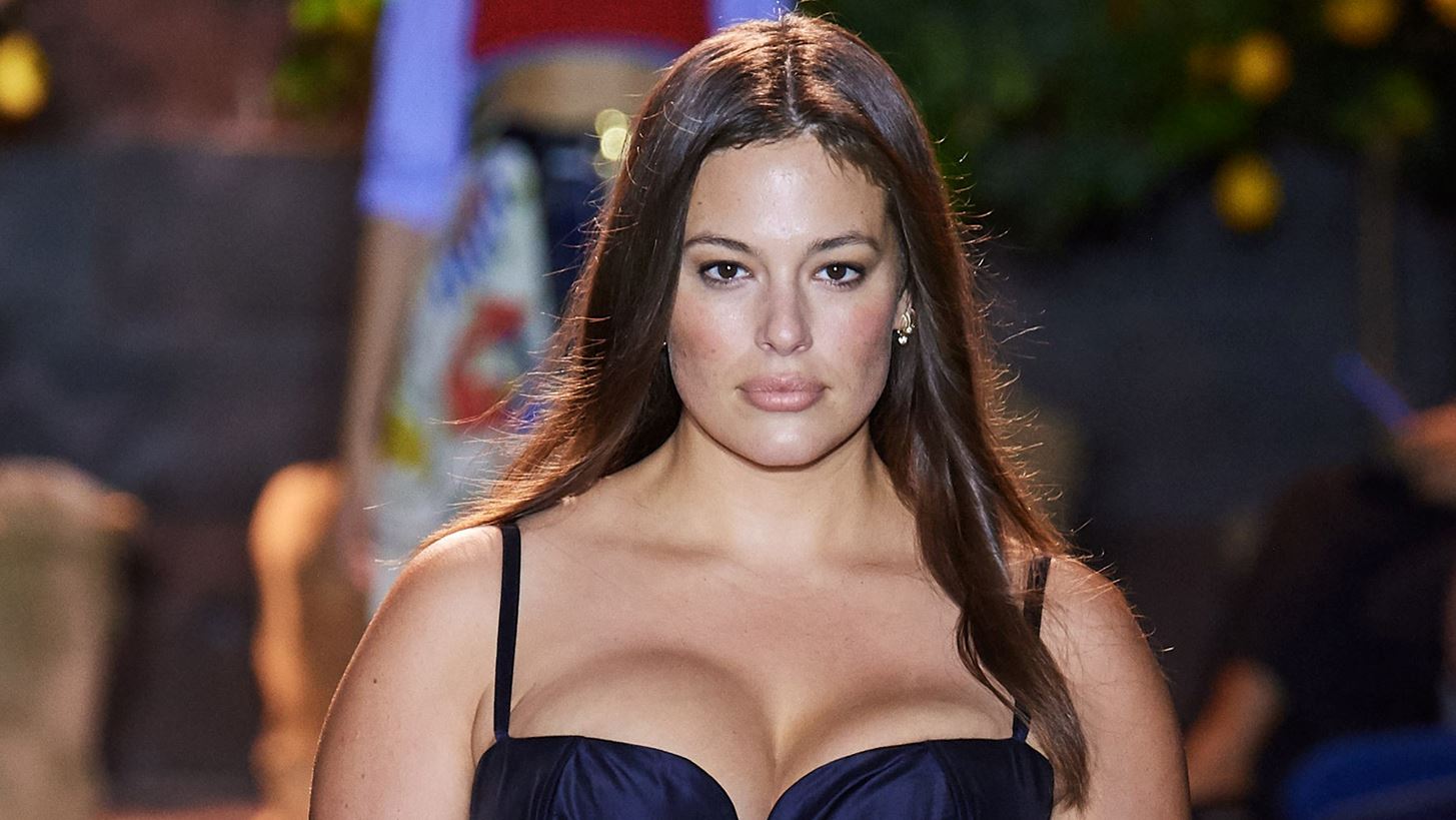 Ashley Graham | &#x3A4;&#x3BF; body positive &#x3B2;&#x3AF;&#x3BD;&#x3C4;&#x3B5;&#x3BF; &#x3B3;&#x3B9;&#x3B1; &#x3C4;&#x3BF; &#x3B3;&#x3C5;&#x3BD;&#x3B1;&#x3B9;&#x3BA;&#x3B5;&#x3AF;&#x3BF; &#x3C3;&#x3CE;&#x3BC;&#x3B1; &#x3BA;&#x3B1;&#x3C4;&#x3AC; &#x3C4;&#x3B7; &#x3B4;&#x3B9;&#x3AC;&#x3C1;&#x3BA;&#x3B5;&#x3B9;&#x3B1; &#x3C4;&#x3B7;&#x3C2; &#x3B5;&#x3B3;&#x3BA;&#x3C5;&#x3BC;&#x3BF;&#x3C3;&#x3CD;&#x3BD;&#x3B7;&#x3C2;