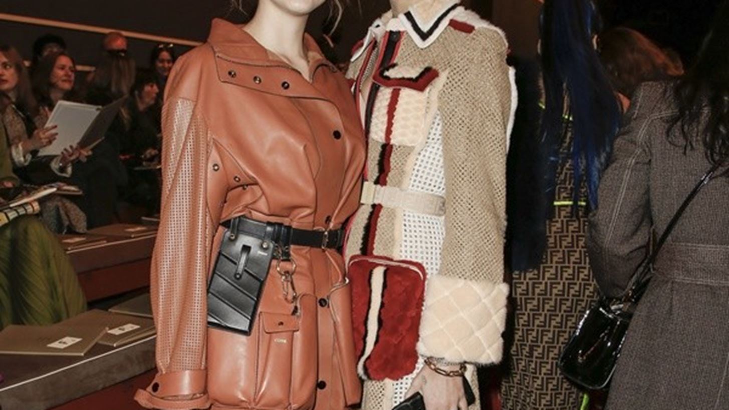 Fendi | O &#x3B9;&#x3C4;&#x3B1;&#x3BB;&#x3B9;&#x3BA;&#x3CC;&#x3C2; &#x39F;&#x3AF;&#x3BA;&#x3BF;&#x3C2; &#x3B1;&#x3C0;&#x3BF;&#x3C7;&#x3B1;&#x3B9;&#x3C1;&#x3AD;&#x3C4;&#x3B7;&#x3C3;&#x3B5; &#x3C4;&#x3BF;&#x3BD; Karl Lagerfeld &#x3C3;&#x3C4;&#x3BF; &#x3C4;&#x3B5;&#x3BB;&#x3B5;&#x3C5;&#x3C4;&#x3B1;&#x3AF;&#x3BF; &#x3C4;&#x3BF;&#x3C5; show