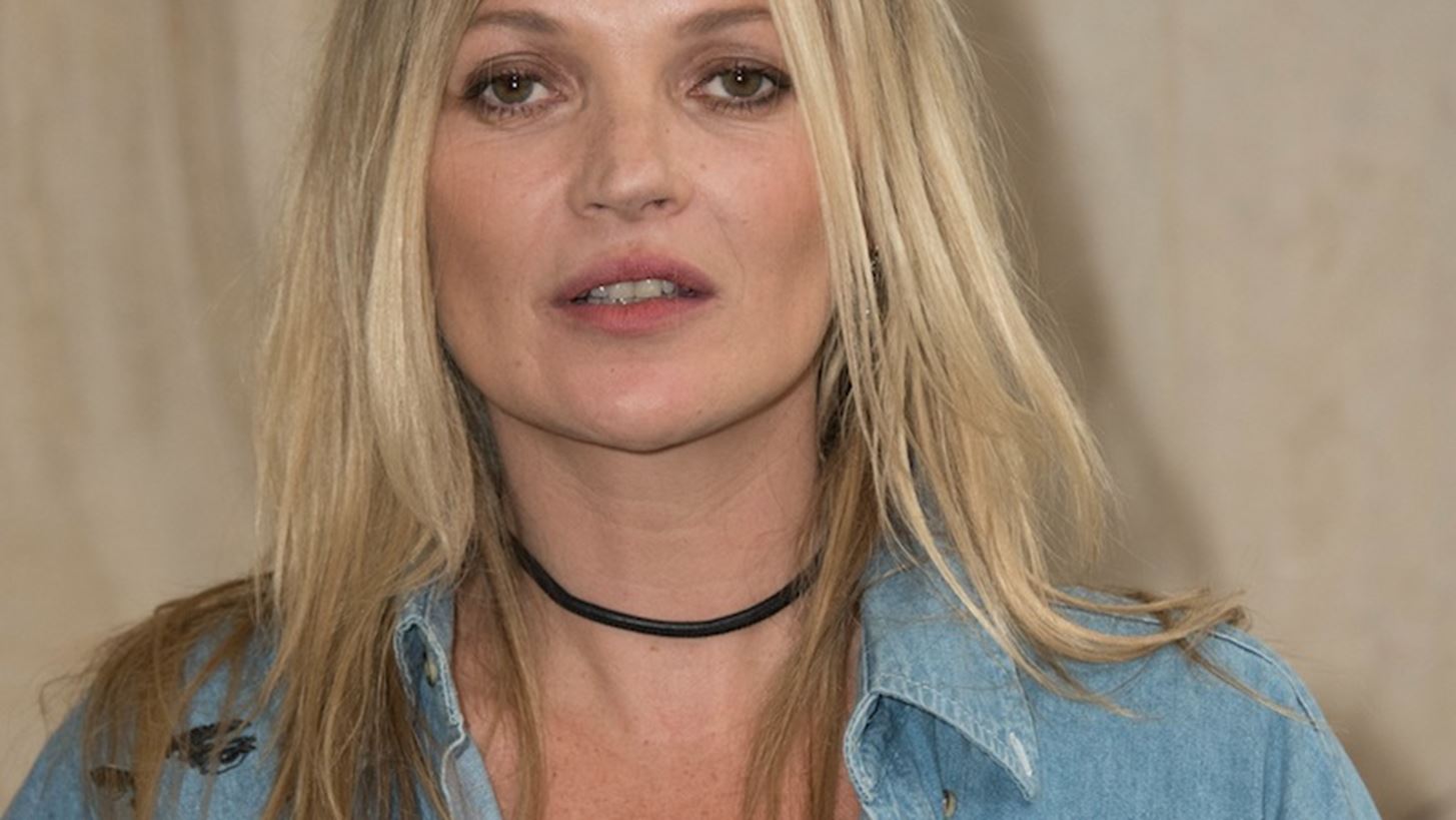 Kate Moss: &#x394;&#x3B5;&#x3C2; &#x3C4;&#x3B9; &#x3C6;&#x3CC;&#x3C1;&#x3B5;&#x3C3;&#x3B5; &#x3C3;&#x3C4;&#x3BF; show &#x3C4;&#x3BF;&#x3C5; Christian Dior