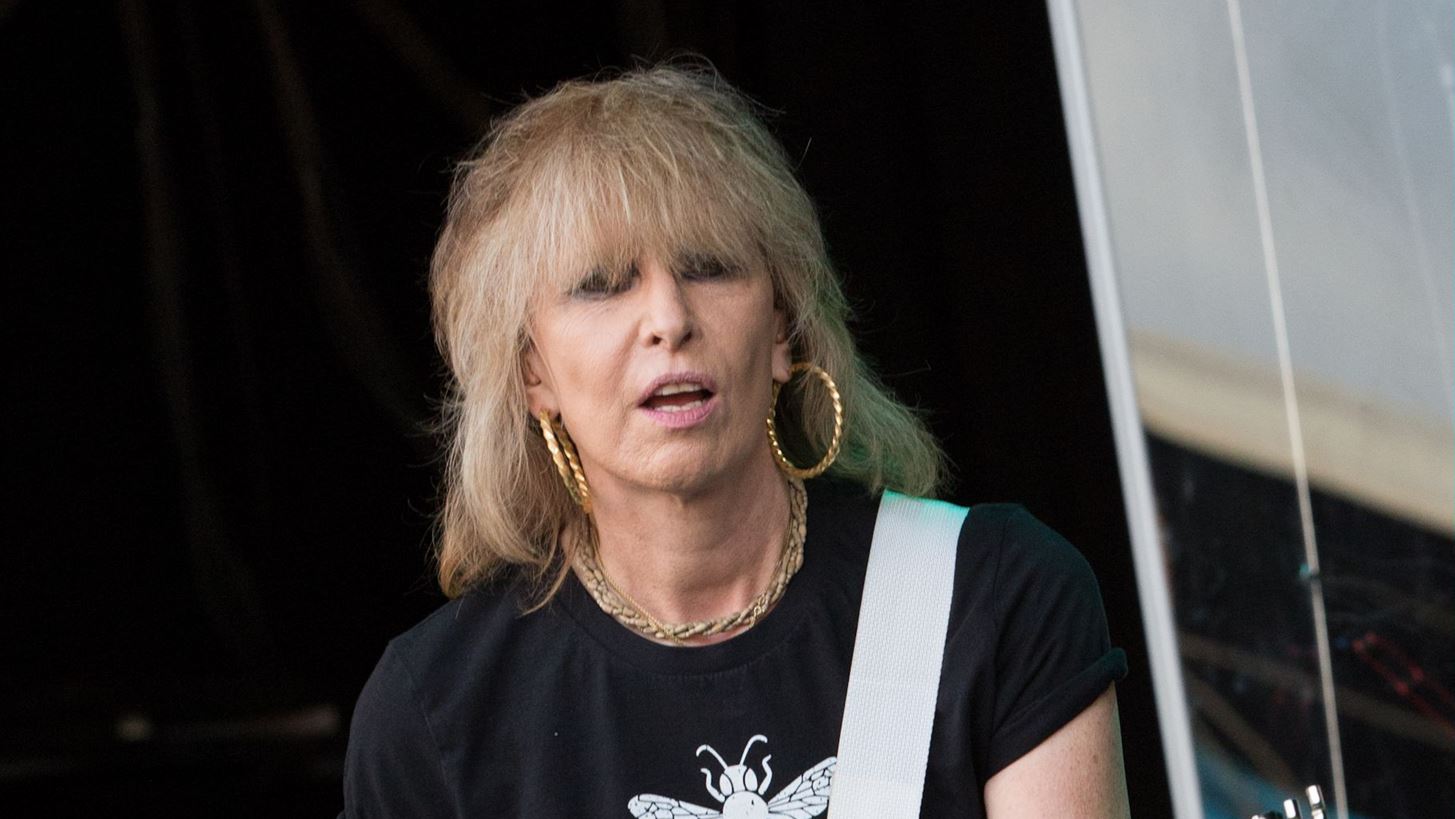 Chrissie Hynde | &#x39A;&#x3C5;&#x3BA;&#x3BB;&#x3BF;&#x3C6;&#x3BF;&#x3C1;&#x3B5;&#x3AF; &#x3AC;&#x3BB;&#x3BC;&#x3C0;&#x3BF;&#x3C5;&#x3BC; &#x3BC;&#x3B5; &#x3C4;&#x3C1;&#x3B1;&#x3B3;&#x3BF;&#x3CD;&#x3B4;&#x3B9;&#x3B1; &#x3C4;&#x3BF;&#x3C5; Bob Dylan