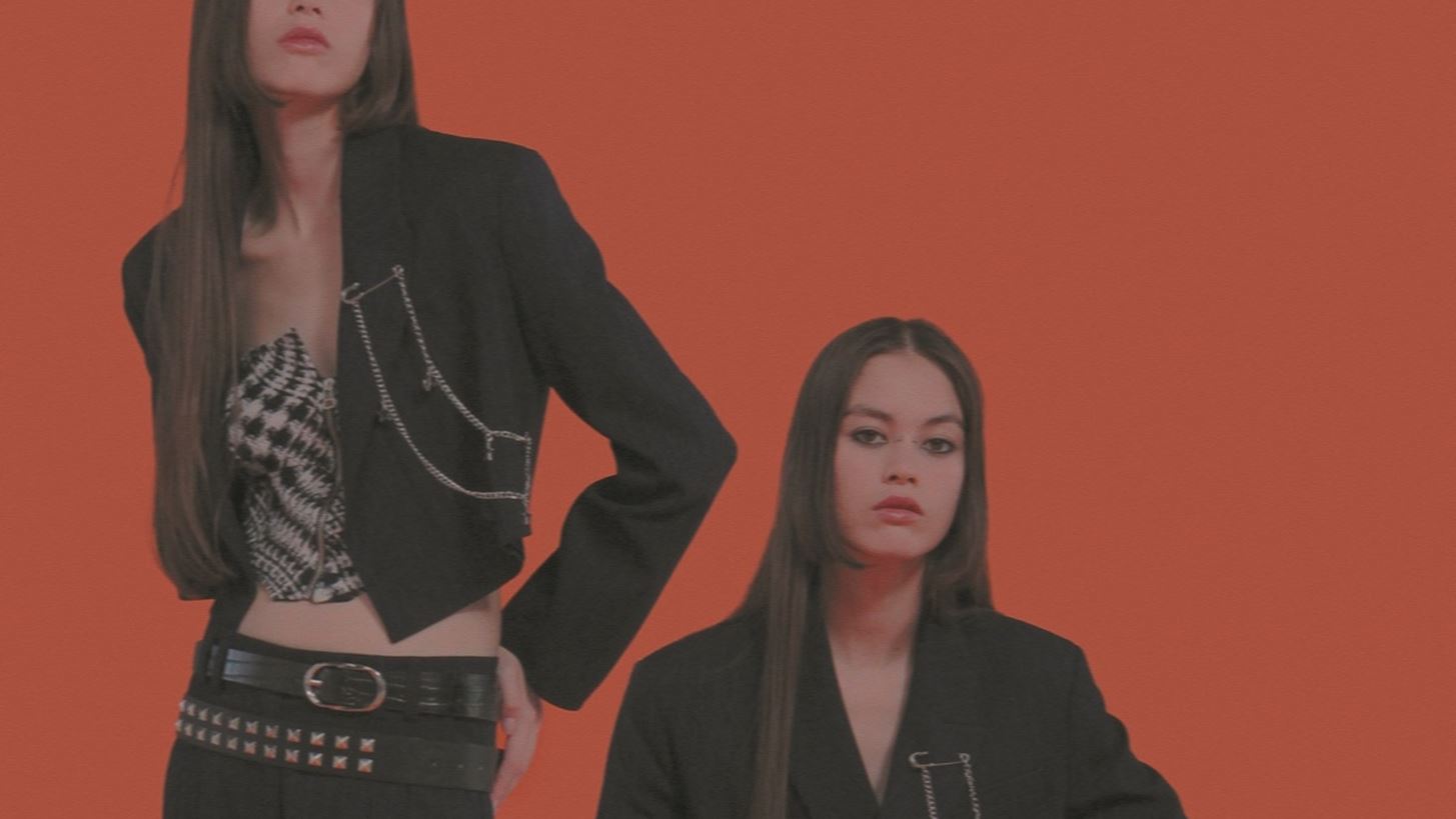 Go Punk | &#x397; &#x3C3;&#x3C5;&#x3BB;&#x3BB;&#x3BF;&#x3B3;&#x3AE; &#x3C4;&#x3B7;&#x3C2; Bershka &#x3C0;&#x3BF;&#x3C5; &#x3B5;&#x3C0;&#x3B1;&#x3BD;&#x3B1;&#x3C6;&#x3AD;&#x3C1;&#x3B5;&#x3B9; &#x3C4;&#x3BF; &#x3C0;&#x3B1;&#x3BD;&#x3BA; &#x3C3;&#x3C4;&#x3B9;&#x3BB; &#x3C4;&#x3C9;&#x3BD; 70s