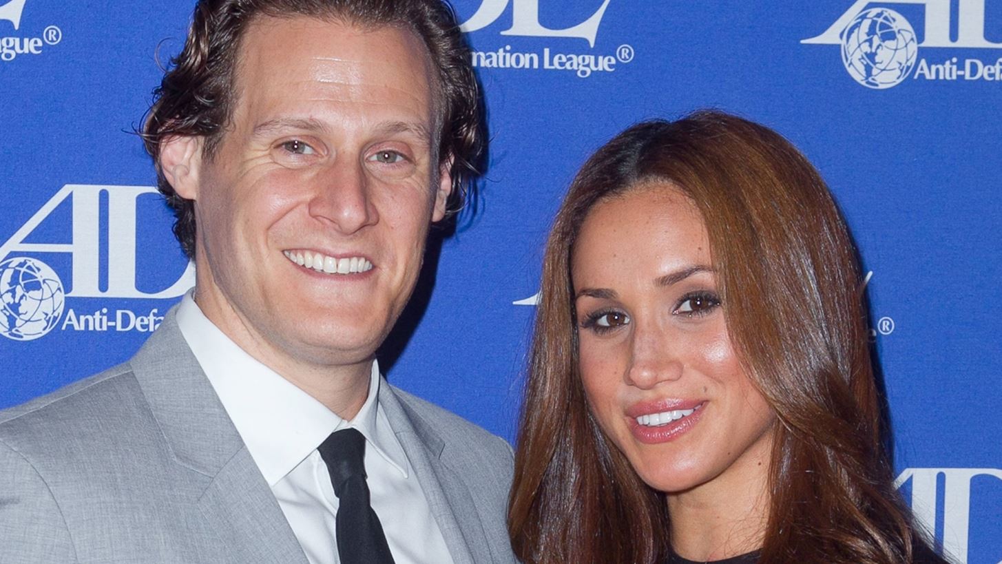 Meghan Markle | &#x397; &#x3B5;&#x3BA;&#x3B4;&#x3AF;&#x3BA;&#x3B7;&#x3C3;&#x3B7; &#x3C4;&#x3BF;&#x3C5; &#x3C0;&#x3C1;&#x3CE;&#x3B7;&#x3BD; &#x3C3;&#x3C5;&#x3B6;&#x3CD;&#x3B3;&#x3BF;&#x3C5; &#x3C4;&#x3B7;&#x3C2;, Trevor Engelson