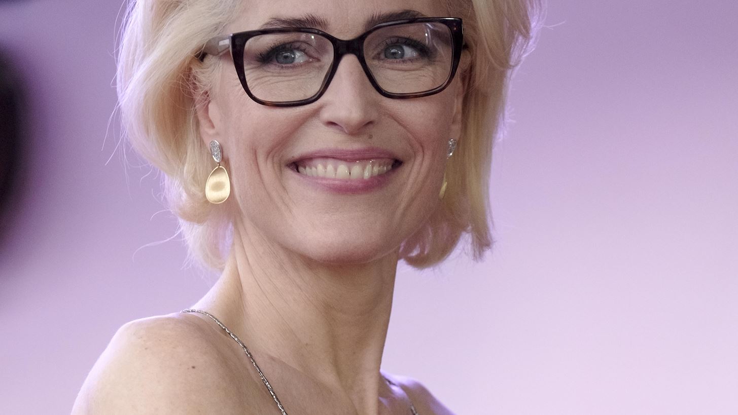 &#x397; Gillian Anderson &#x3B8;&#x3B1; &#x3C5;&#x3C0;&#x3BF;&#x3B4;&#x3C5;&#x3B8;&#x3B5;&#x3AF; &#x3C4;&#x3B7;&#x3BD; Margaret Thatcher