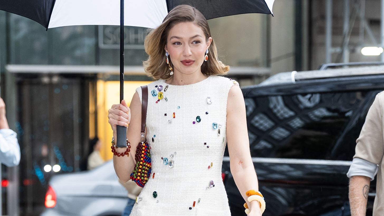 Gigi Hadid | &#x3A0;&#x3CE;&#x3C2; &#x3B8;&#x3B1; &#x3C5;&#x3B9;&#x3BF;&#x3B8;&#x3B5;&#x3C4;&#x3AE;&#x3C3;&#x3B5;&#x3B9;&#x3C2; &#x3C4;&#x3BF; &#x3BC;&#x3B1;&#x3BD;&#x3B9;&#x3BA;&#x3B9;&#x3BF;&#x3CD;&#x3C1; - &#x3C4;&#x3AC;&#x3C3;&#x3B7; &#x3C0;&#x3BF;&#x3C5; &#x3B5;&#x3C0;&#x3AD;&#x3BB;&#x3B5;&#x3BE;&#x3B5;