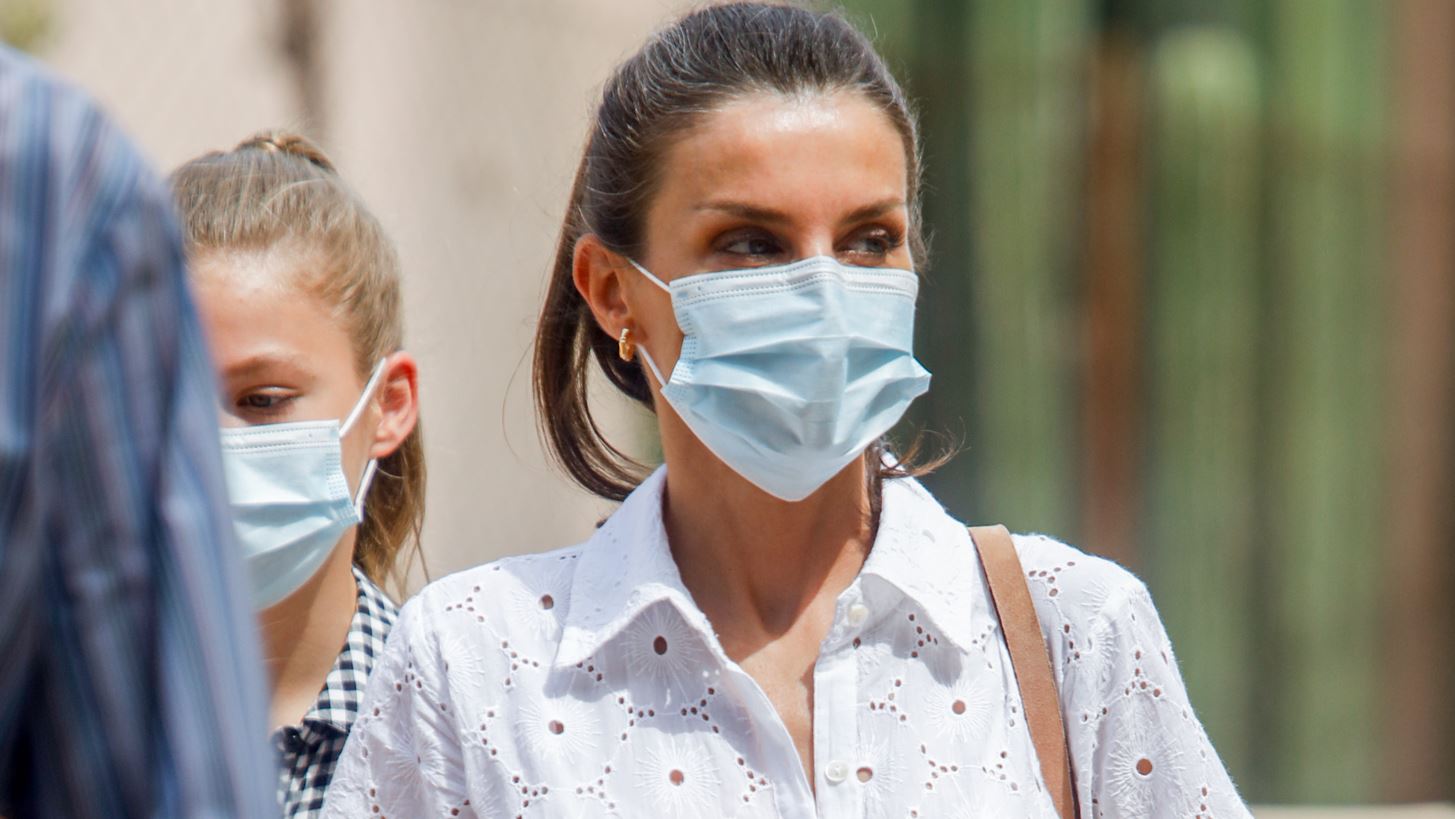 &#x397; &#x3B2;&#x3B1;&#x3C3;&#x3AF;&#x3BB;&#x3B9;&#x3C3;&#x3C3;&#x3B1; Letizia &#x3C6;&#x3CC;&#x3C1;&#x3B5;&#x3C3;&#x3B5; &#x3C4;o &#x3B1;&#x3C0;&#x3B1;&#x3C1;&#x3B1;&#x3AF;&#x3C4;&#x3B7;&#x3C4;&#x3BF; &#x3C6;&#x3CC;&#x3C1;&#x3B5;&#x3BC;&#x3B1; &#x3C4;&#x3BF;&#x3C5; &#x3C6;&#x3B5;&#x3C4;&#x3B9;&#x3BD;&#x3BF;&#x3CD; &#x3BA;&#x3B1;&#x3BB;&#x3BF;&#x3BA;&#x3B1;&#x3B9;&#x3C1;&#x3B9;&#x3BF;&#x3CD;