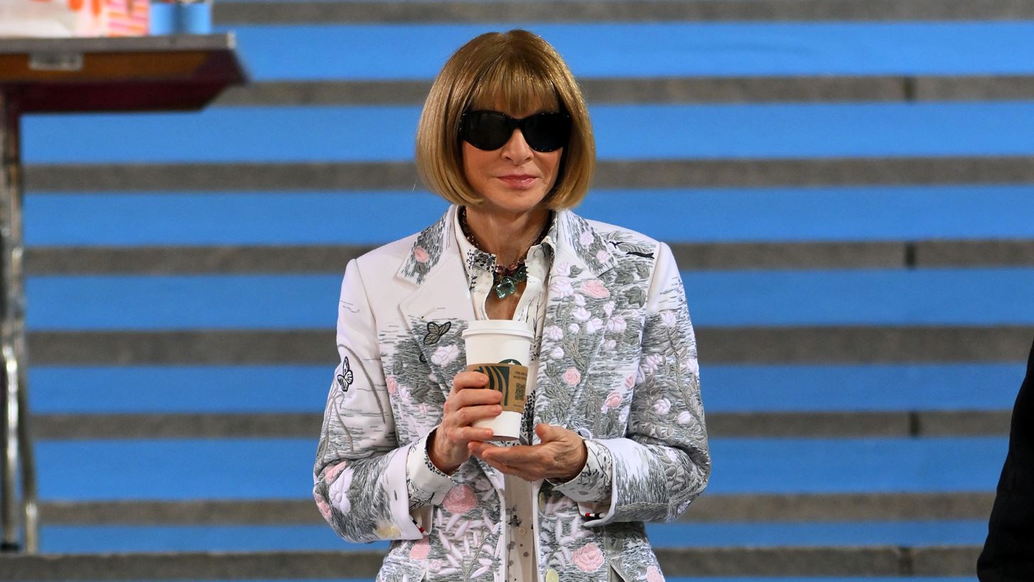 Met Gala 2023 | &#x391;&#x3C5;&#x3C4;&#x3AE; &#x3B5;&#x3AF;&#x3BD;&#x3B1;&#x3B9; &#x3B7; &#x3C0;&#x3B9;&#x3BF; &#x3B1;&#x3BD;&#x3B1;&#x3C0;&#x3AC;&#x3BD;&#x3C4;&#x3B5;&#x3C7;&#x3B7; &#x3BA;&#x3B1;&#x3BB;&#x3B5;&#x3C3;&#x3BC;&#x3AD;&#x3BD;&#x3B7; &#x3C4;&#x3B7;&#x3C2; Anna Wintour