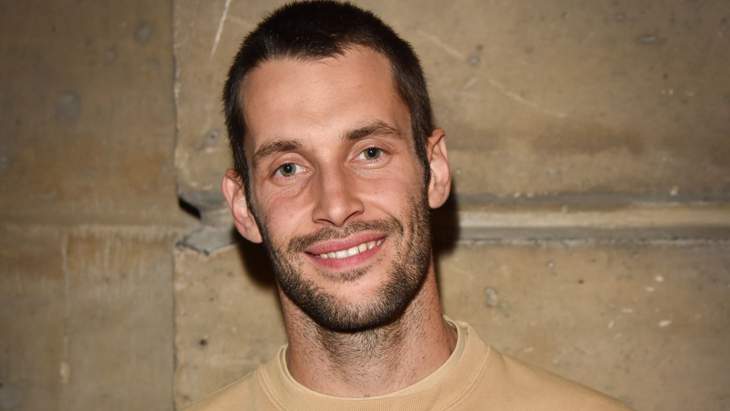 Simon Porte Jacquemus | &#x39F; &#x3C1;&#x3BF;&#x3BC;&#x3B1;&#x3BD;&#x3C4;&#x3B9;&#x3BA;&#x3CC;&#x3C2; &#x3B3;&#x3AC;&#x3BC;&#x3BF;&#x3C2; &#x3C3;&#x3C4;&#x3B7; &#x39D;&#x3CC;&#x3C4;&#x3B9;&#x3B1; &#x393;&#x3B1;&#x3BB;&#x3BB;&#x3AF;&#x3B1; &#x3BA;&#x3B1;&#x3B9; &#x3BF;&#x3B9; &#x3B4;&#x3B9;&#x3AC;&#x3C3;&#x3B7;&#x3BC;&#x3BF;&#x3B9; &#x3BA;&#x3B1;&#x3BB;&#x3B5;&#x3C3;&#x3BC;&#x3AD;&#x3BD;&#x3BF;&#x3B9;