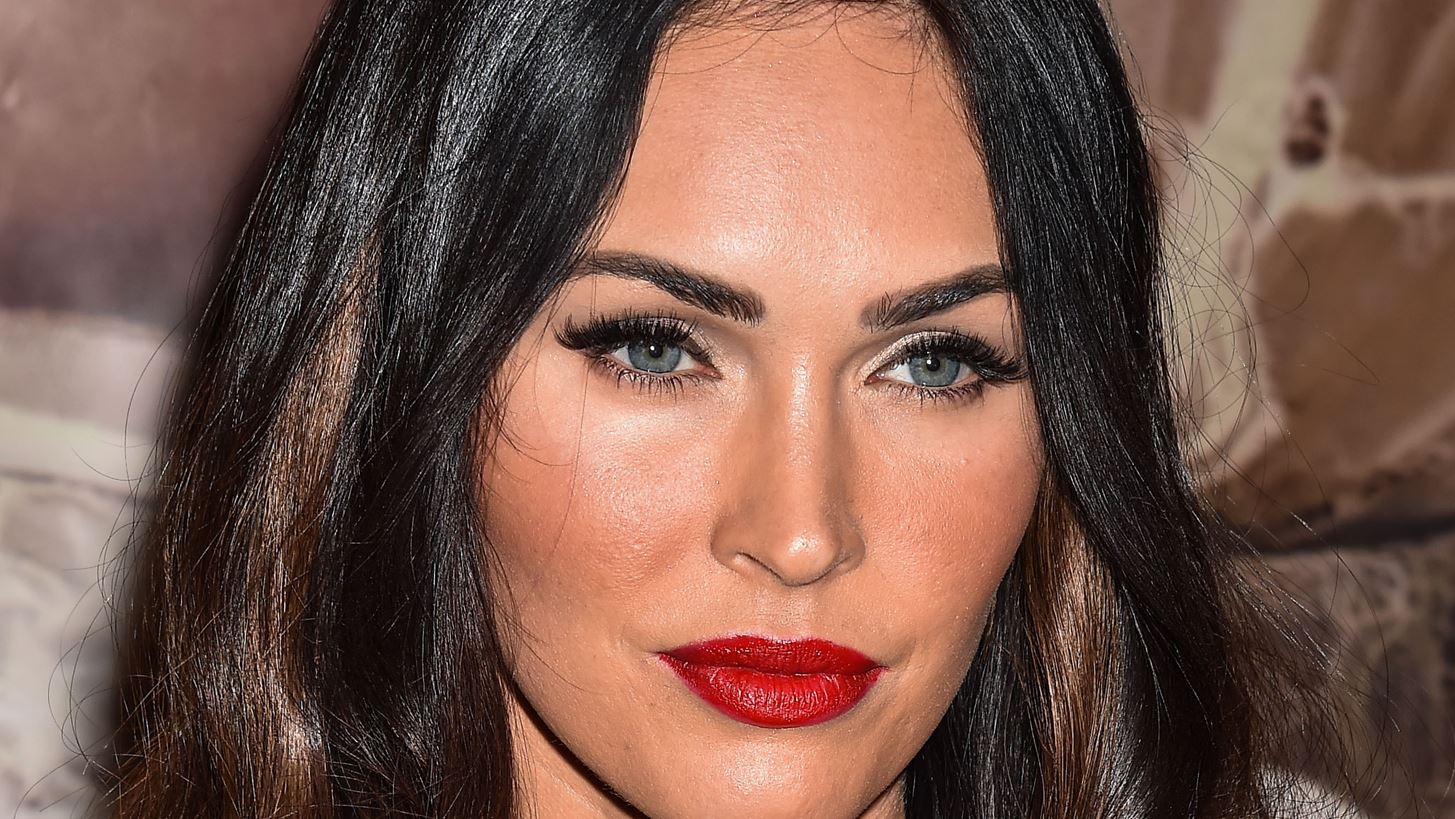 &#x3A7;&#x3CE;&#x3C1;&#x3B9;&#x3C3;&#x3B1;&#x3BD; &#x3B7; Megan Fox &#x3BA;&#x3B1;&#x3B9; &#x3BF; Machine Gun Kelly | &#x39F; &#x3BB;&#x3CC;&#x3B3;&#x3BF;&#x3C2;