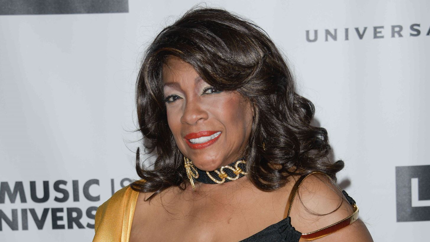 &#x388;&#x3C6;&#x3C5;&#x3B3;&#x3B5; &#x3B1;&#x3C0;&#x3CC; &#x3C4;&#x3B7; &#x3B6;&#x3C9;&#x3AE; &#x3B7; Mary Wilson &#x3C4;&#x3C9;&#x3BD; Supremes