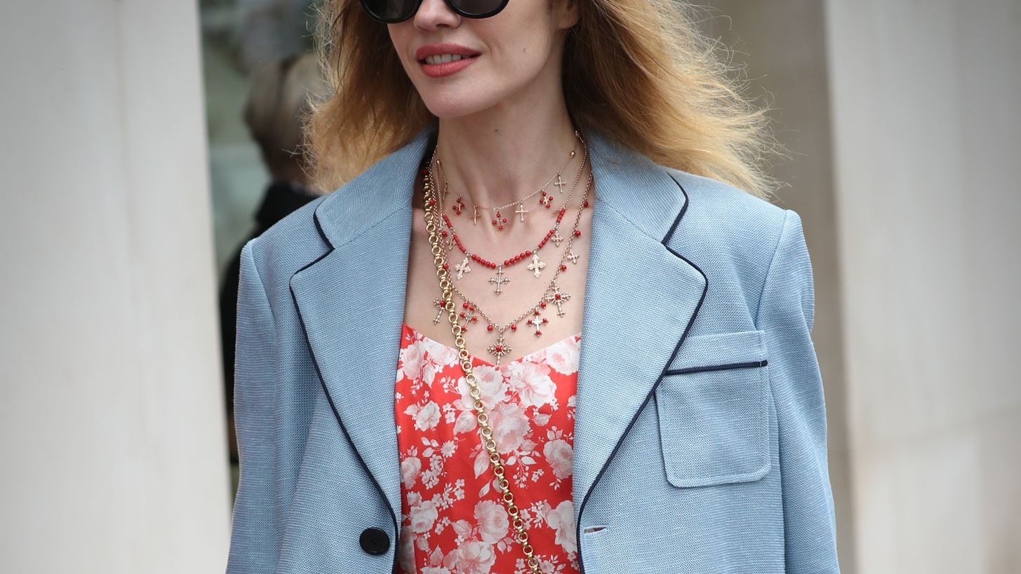 &#x397; Natalia Vodianova &#x3C6;&#x3CC;&#x3C1;&#x3B5;&#x3C3;&#x3B5; &#x3BC;&#x3AF;&#x3B1; &#x3B1;&#x3C0;&#x3CC; &#x3C4;&#x3B9;&#x3C2; hot &#x3C4;&#x3AC;&#x3C3;&#x3B5;&#x3B9;&#x3C2; &#x3C4;&#x3BF;&#x3C5; &#x3BA;&#x3B1;&#x3BB;&#x3BF;&#x3BA;&#x3B1;&#x3B9;&#x3C1;&#x3B9;&#x3BF;&#x3CD;