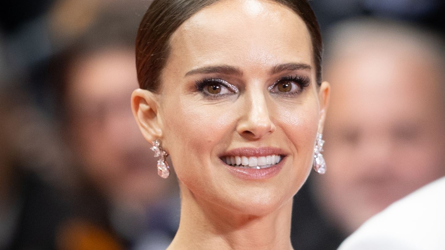 Natalie Portman | &#x39C;&#x3B9;&#x3BB;&#x3AC; &#x3C0;&#x3C1;&#x3CE;&#x3C4;&#x3B7; &#x3C6;&#x3BF;&#x3C1;&#x3AC; &#x3B3;&#x3B9;&#x3B1; &#x3C4;&#x3BF;&#x3BD; &#x3C6;&#x3B7;&#x3BC;&#x3BF;&#x3BB;&#x3BF;&#x3B3;&#x3BF;&#x3CD;&#x3BC;&#x3B5;&#x3BD;&#x3BF; &#x3C7;&#x3C9;&#x3C1;&#x3B9;&#x3C3;&#x3BC;&#x3CC; &#x3C4;&#x3B7;&#x3C2; &#x3B1;&#x3C0;&#x3CC; &#x3C4;&#x3BF;&#x3BD; Benjamin Millepied