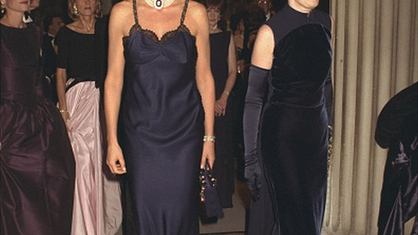 Met Gala: &#x3A4;&#x3B1; &#x3C0;&#x3B9;&#x3BF; &#x3B5;&#x3BD;&#x3C4;&#x3C5;&#x3C0;&#x3C9;&#x3C3;&#x3B9;&#x3B1;&#x3BA;&#x3AC; &#x3C6;&#x3BF;&#x3C1;&#x3AD;&#x3BC;&#x3B1;&#x3C4;&#x3B1; &#x3C0;&#x3BF;&#x3C5; &#x3AD;&#x3C7;&#x3BF;&#x3C5;&#x3BC;&#x3B5; &#x3B4;&#x3B5;&#x3B9; &#x3C3;&#x3C4;&#x3BF; red carpet &#x3C4;&#x3BF;&#x3C5;