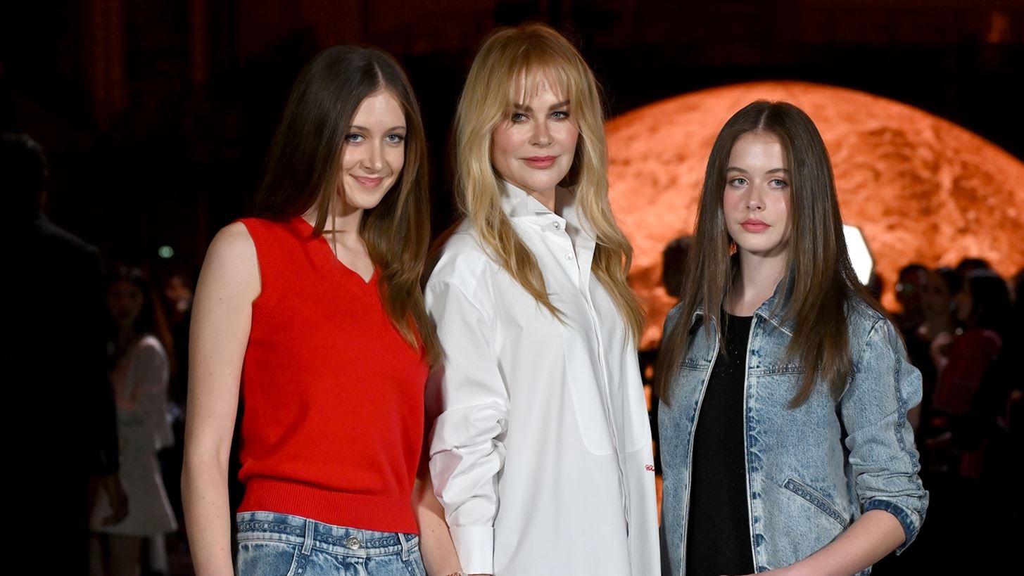 &#x397; &#x3BD;&#x3AD;&#x3B1; &#x3B6;&#x3C9;&#x3AE; &#x3C4;&#x3B7;&#x3C2; Nicole Kidman &#x3BC;&#x3B5;&#x3C4;&#x3AC; &#x3C4;&#x3BF;&#x3BD; &#x3C7;&#x3C9;&#x3C1;&#x3B9;&#x3C3;&#x3BC;&#x3CC; | &#x397; &#x3B1;&#x3BD;&#x3B1;&#x3C4;&#x3C1;&#x3B5;&#x3C0;&#x3C4;&#x3B9;&#x3BA;&#x3AE; &#x3B1;&#x3C0;&#x3CC;&#x3C6;&#x3B1;&#x3C3;&#x3B7; &#x3C0;&#x3BF;&#x3C5; &#x3C0;&#x3AE;&#x3C1;&#x3B5; &#x3B7; &#x3B7;&#x3B8;&#x3BF;&#x3C0;&#x3BF;&#x3B9;&#x3CC;&#x3C2;