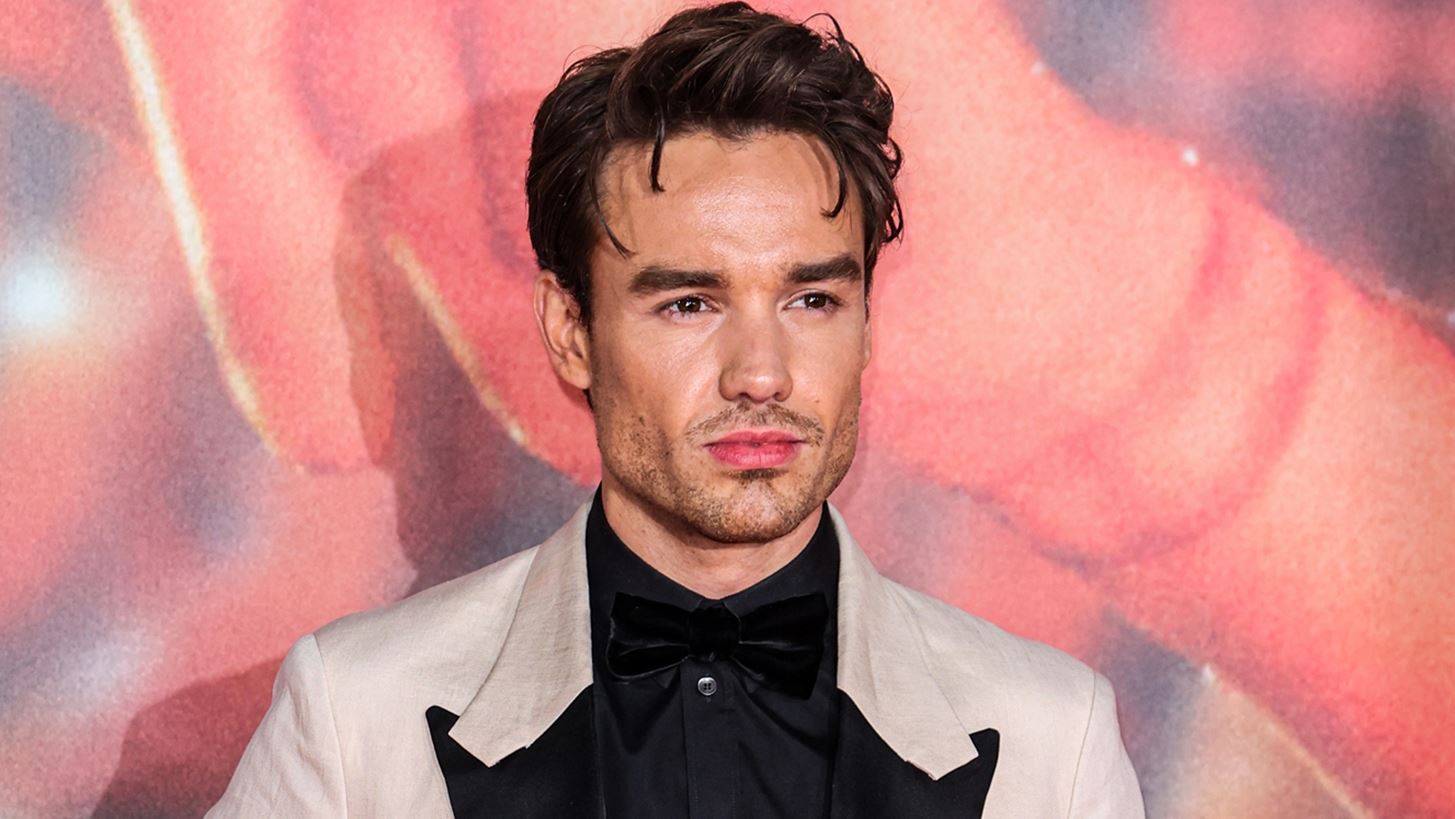 &#x3A4;&#x3B9; &#x3C3;&#x3C5;&#x3BD;&#x3AD;&#x3B2;&#x3B7; &#x3BC;&#x3B5; &#x3C4;&#x3BF; &#x3C0;&#x3C1;&#x3CC;&#x3C3;&#x3C9;&#x3C0;&#x3BF; &#x3C4;&#x3BF;&#x3C5; Liam Payne; &#x39F;&#x3B9; &#x3C6;&#x3B1;&#x3BD; &#x3C4;&#x3BF;&#x3C5; &#x3C5;&#x3C0;&#x3BF;&#x3C8;&#x3B9;&#x3AC;&#x3B6;&#x3BF;&#x3BD;&#x3C4;&#x3B1;&#x3B9; &#x3C0;&#x3C9;&#x3C2; &#x3BA;&#x3B1;&#x3C4;&#x3AD;&#x3C6;&#x3C5;&#x3B3;&#x3B5; &#x3C3;&#x3B5; &#x3C0;&#x3BB;&#x3B1;&#x3C3;&#x3C4;&#x3B9;&#x3BA;&#x3AE;