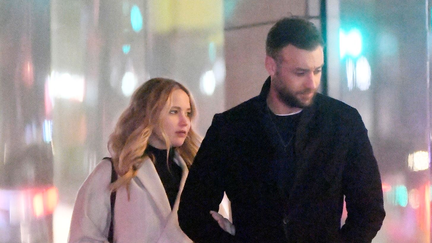 &#x397; maternity &#x3B5;&#x3BC;&#x3C6;&#x3AC;&#x3BD;&#x3B9;&#x3C3;&#x3B7; &#x3C4;&#x3B7;&#x3C2; Jennifer Lawrence &#x3BC;&#x3AC;&#x3C2; &#x3B8;&#x3CD;&#x3BC;&#x3B9;&#x3C3;&#x3B5; &#x3B5;&#x3BA;&#x3B5;&#x3AF;&#x3BD;&#x3B7; &#x3C4;&#x3B7;&#x3C2; &#x3BA;&#x3BF;&#x3BB;&#x3BB;&#x3B7;&#x3C4;&#x3AE;&#x3C2; &#x3C4;&#x3B7;&#x3C2;, Emma Stone