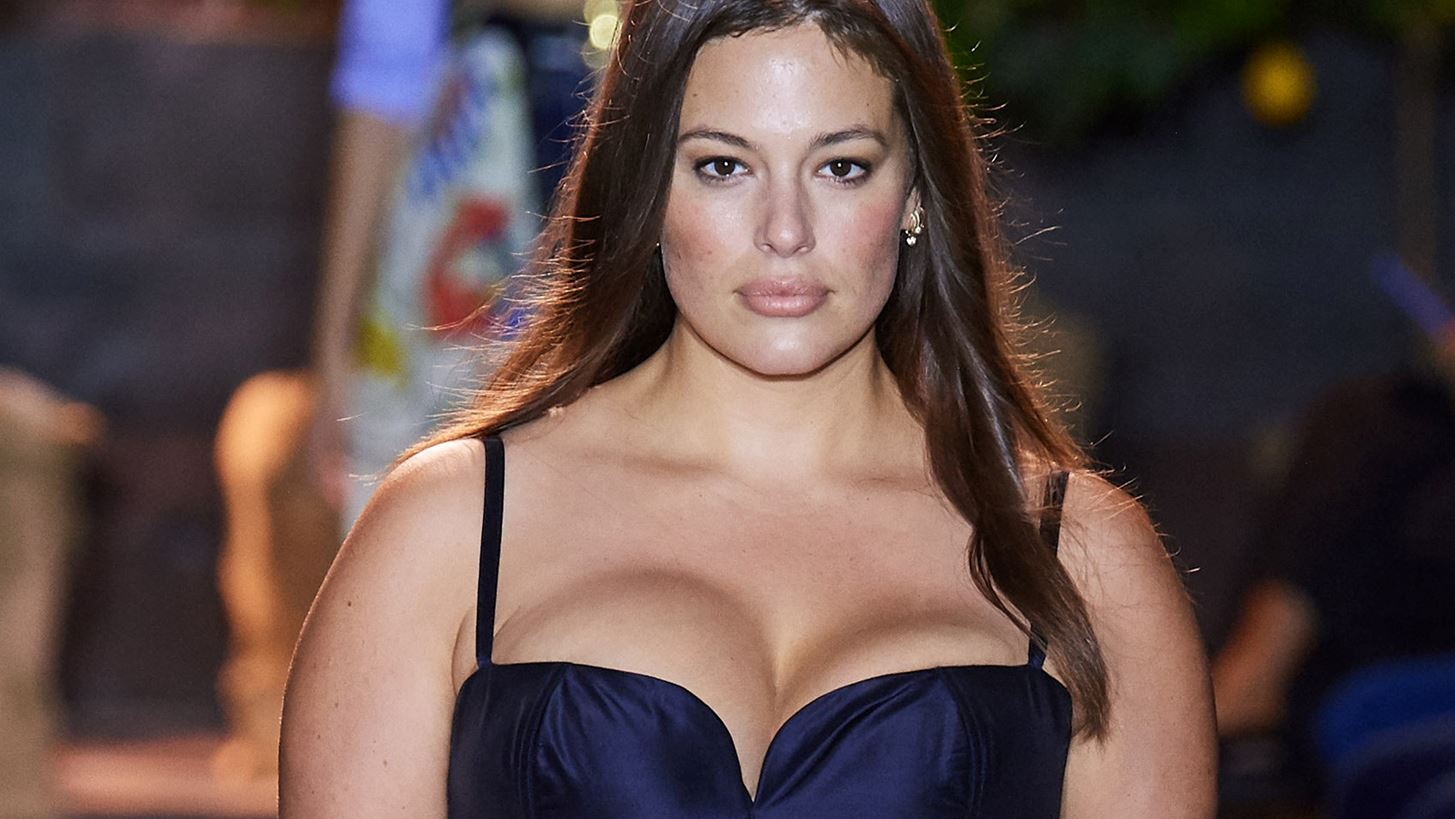 &#x397; Ashley Graham &#x3B1;&#x3C0;&#x3BF;&#x3BA;&#x3AC;&#x3BB;&#x3C5;&#x3C8;&#x3B5; &#x3CC;&#x3C4;&#x3B9; &#x3BA;&#x3B9;&#x3BD;&#x3B4;&#x3CD;&#x3BD;&#x3B5;&#x3C5;&#x3C3;&#x3B5; &#x3B7; &#x3B6;&#x3C9;&#x3AE; &#x3C4;&#x3B7;&#x3C2; &#x3BA;&#x3B1;&#x3C4;&#x3AC; &#x3C4;&#x3B7; &#x3B4;&#x3B9;&#x3AC;&#x3C1;&#x3BA;&#x3B5;&#x3B9;&#x3B1; &#x3C4;&#x3B7;&#x3C2; &#x3B3;&#x3AD;&#x3BD;&#x3BD;&#x3B1;&#x3C2;