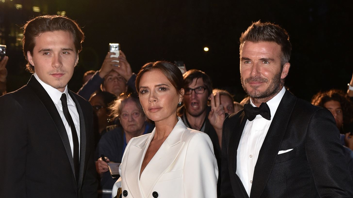 &#x394;&#x3B9;&#x3AD;&#x3C1;&#x3C1;&#x3B7;&#x3BE;&#x3B1;&#x3BD; &#x3C4;&#x3BF; &#x3C3;&#x3C0;&#x3AF;&#x3C4;&#x3B9; &#x3C4;&#x3C9;&#x3BD; David &#x3BA;&#x3B1;&#x3B9; Victoria Beckham &#x3B5;&#x3BD;&#x3CE; &#x3B7; &#x3BF;&#x3B9;&#x3BA;&#x3BF;&#x3B3;&#x3AD;&#x3BD;&#x3B5;&#x3B9;&#x3B1; &#x3B2;&#x3C1;&#x3B9;&#x3C3;&#x3BA;&#x3CC;&#x3C4;&#x3B1;&#x3BD; &#x3C3;&#x3C4;&#x3BF; &#x3C3;&#x3B1;&#x3BB;&#x3CC;&#x3BD;&#x3B9;