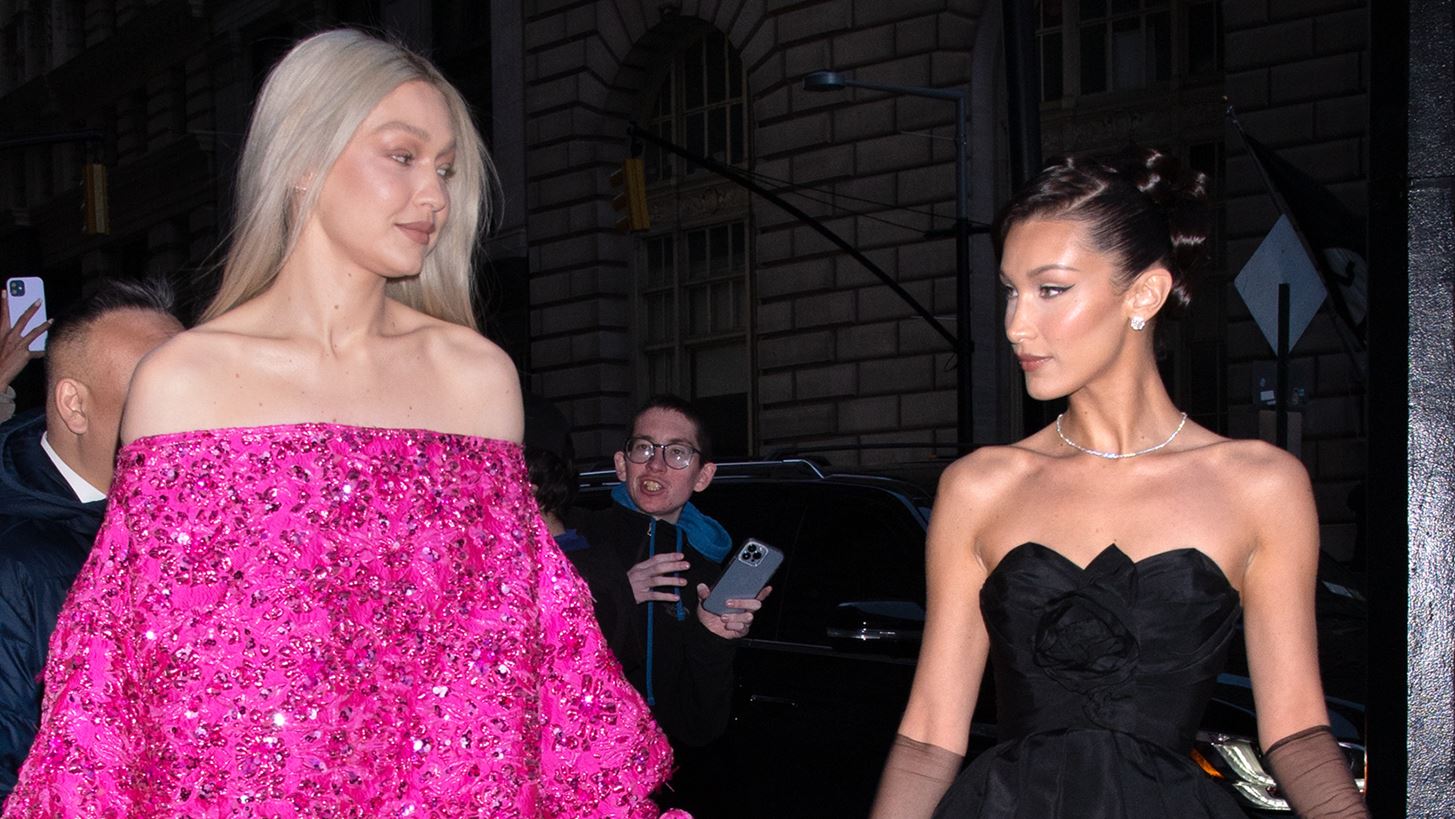Gigi &amp; Bella Hadid | &#x397; &#x3B5;&#x3BD;&#x3C4;&#x3C5;&#x3C0;&#x3C9;&#x3C3;&#x3B9;&#x3B1;&#x3BA;&#x3AE; &#x3C4;&#x3BF;&#x3C5;&#x3C2; &#x3B5;&#x3BC;&#x3C6;&#x3AC;&#x3BD;&#x3B9;&#x3C3;&#x3B7; &#x3C3;&#x3C4;&#x3BF; &#x3BA;&#x3CC;&#x3BA;&#x3BA;&#x3B9;&#x3BD;&#x3BF; &#x3C7;&#x3B1;&#x3BB;&#x3AF; &#x3C4;&#x3BF;&#x3C5; Prince&#x2019;s Trust Gala