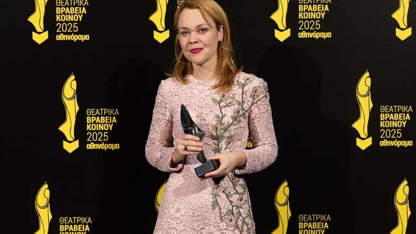 &#x398;&#x3B5;&#x3B1;&#x3C4;&#x3C1;&#x3B9;&#x3BA;&#x3AC; &#x392;&#x3C1;&#x3B1;&#x3B2;&#x3B5;&#x3AF;&#x3B1; &#x39A;&#x3BF;&#x3B9;&#x3BD;&#x3BF;&#x3CD; | &#x397; &#x39B;&#x3AD;&#x3BD;&#x3B1; &#x3A0;&#x3B1;&#x3C0;&#x3B1;&#x3BB;&#x3B7;&#x3B3;&#x3BF;&#x3CD;&#x3C1;&#x3B1; &#x3BC;&#x3B5; &#x3B4;&#x3B7;&#x3BC;&#x3B9;&#x3BF;&#x3C5;&#x3C1;&#x3B3;&#x3AF;&#x3B1; &#x388;&#x3BB;&#x3BB;&#x3B7;&#x3BD;&#x3B1; &#x3C3;&#x3C7;&#x3B5;&#x3B4;&#x3B9;&#x3B1;&#x3C3;&#x3C4;&#x3AE; &#x3C3;&#x3C4;&#x3B7; &#x3B2;&#x3C1;&#x3AC;&#x3B2;&#x3B5;&#x3C5;&#x3C3;&#x3AE; &#x3C4;&#x3B7;&#x3C2;