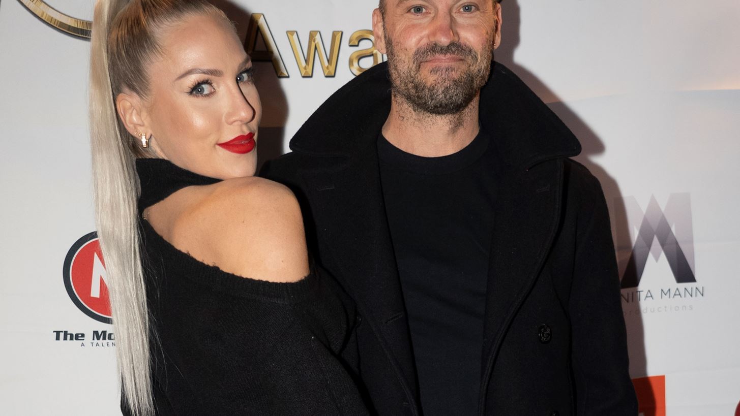 Brian Austin Green | &#x397; &#x3C6;&#x3C9;&#x3C4;&#x3BF;&#x3B3;&#x3C1;&#x3AC;&#x3C6;&#x3B9;&#x3C3;&#x3B7; &#x3BC;&#x3B5; &#x3C4;&#x3B7;&#x3BD; &#x3AD;&#x3B3;&#x3BA;&#x3C5;&#x3BF; &#x3C3;&#x3CD;&#x3BD;&#x3C4;&#x3C1;&#x3BF;&#x3C6;&#x3CC; &#x3C4;&#x3BF;&#x3C5;, Sharna Burgess, &#x3BB;&#x3AF;&#x3B3;&#x3BF; &#x3C0;&#x3C1;&#x3B9;&#x3BD; &#x3C4;&#x3BF;&#x3BD; &#x3AD;&#x3C1;&#x3C7;&#x3BF;&#x3BC;&#x3BF; &#x3C4;&#x3BF;&#x3C5; &#x3C0;&#x3C1;&#x3CE;&#x3C4;&#x3BF;&#x3C5; &#x3C4;&#x3BF;&#x3C5;&#x3C2; &#x3C0;&#x3B1;&#x3B9;&#x3B4;&#x3B9;&#x3BF;&#x3CD;