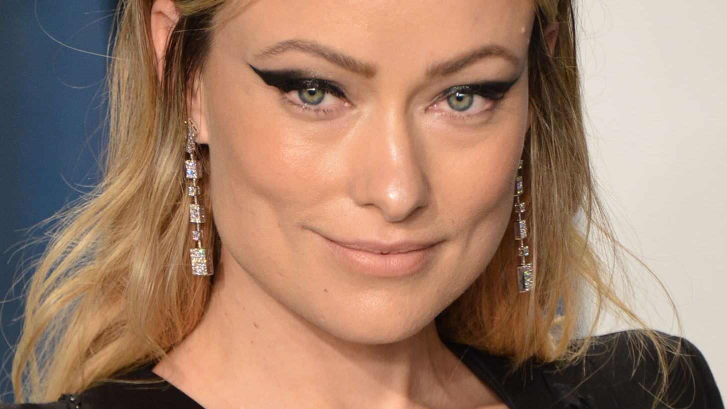 Olivia Wilde | &#x3A0;&#x3AE;&#x3C1;&#x3B5; &#x3C4;&#x3B7;&#x3BD; &#x3C0;&#x3C1;&#x3CE;&#x3C4;&#x3B7; &#x3BD;&#x3AF;&#x3BA;&#x3B7; &#x3C3;&#x3C4;&#x3B7; &#x3B4;&#x3B9;&#x3BA;&#x3B1;&#x3C3;&#x3C4;&#x3B9;&#x3BA;&#x3AE; &#x3B4;&#x3B9;&#x3B1;&#x3BC;&#x3AC;&#x3C7;&#x3B7; &#x3BC;&#x3B5; &#x3C4;&#x3BF;&#x3BD; Jason Sudeikis &#x3B3;&#x3B9;&#x3B1; &#x3C4;&#x3B7;&#x3BD; &#x3B5;&#x3C0;&#x3B9;&#x3BC;&#x3AD;&#x3BB;&#x3B5;&#x3B9;&#x3B1; &#x3C4;&#x3C9;&#x3BD; &#x3C0;&#x3B1;&#x3B9;&#x3B4;&#x3B9;&#x3CE;&#x3BD; &#x3C4;&#x3BF;&#x3C5;&#x3C2;