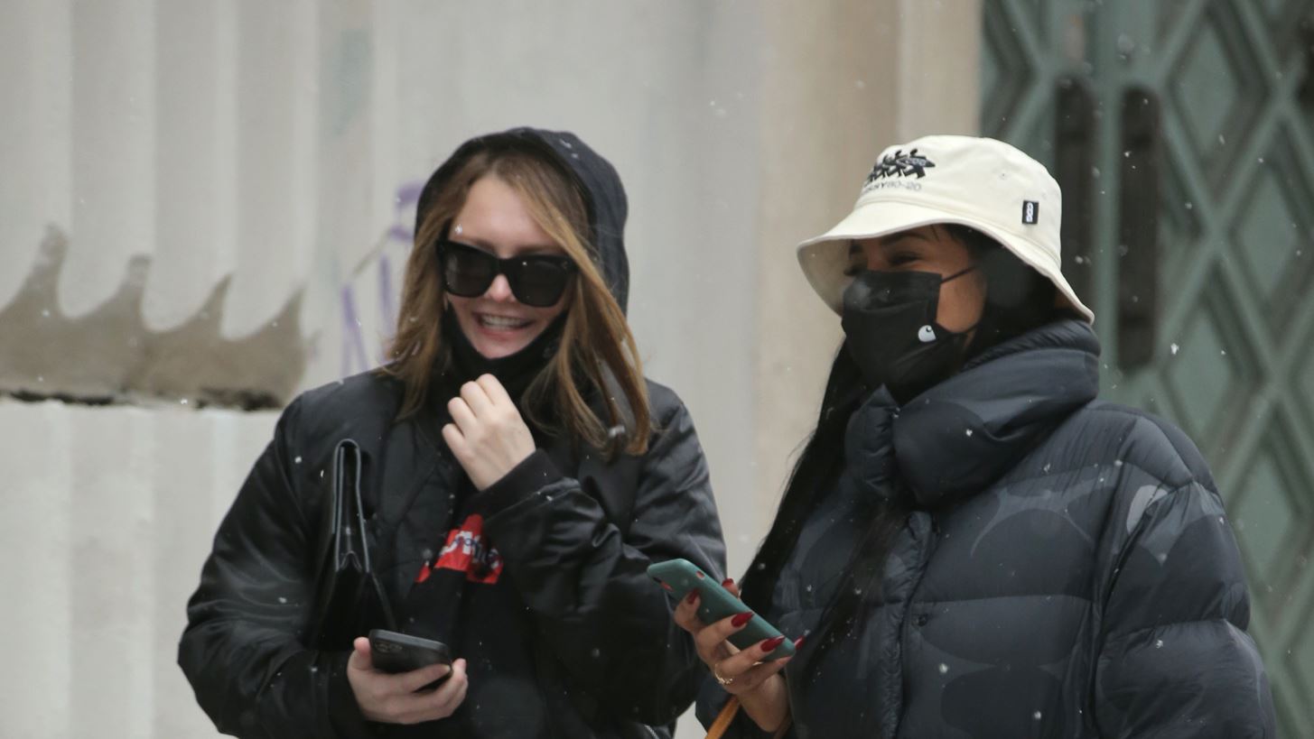 Anna Delvey | &#x3A4;&#x3B9; &#x3B4;&#x3AE;&#x3BB;&#x3C9;&#x3C3;&#x3B5; &#x3BF; &#x3C0;&#x3B1;&#x3C4;&#x3AD;&#x3C1;&#x3B1;&#x3C2; &#x3C4;&#x3B7;&#x3C2;, Vadim Sorokin, &#x3B3;&#x3B9;&#x3B1; &#x3C4;&#x3B7; &#x3C3;&#x3C5;&#x3BC;&#x3C0;&#x3B5;&#x3C1;&#x3B9;&#x3C6;&#x3BF;&#x3C1;&#x3AC; &#x3C4;&#x3B7;&#x3C2; &#x3C8;&#x3B5;&#x3CD;&#x3C4;&#x3B9;&#x3BA;&#x3B7;&#x3C2; &#x3BA;&#x3BB;&#x3B7;&#x3C1;&#x3BF;&#x3BD;&#x3CC;&#x3BC;&#x3BF;&#x3C5;