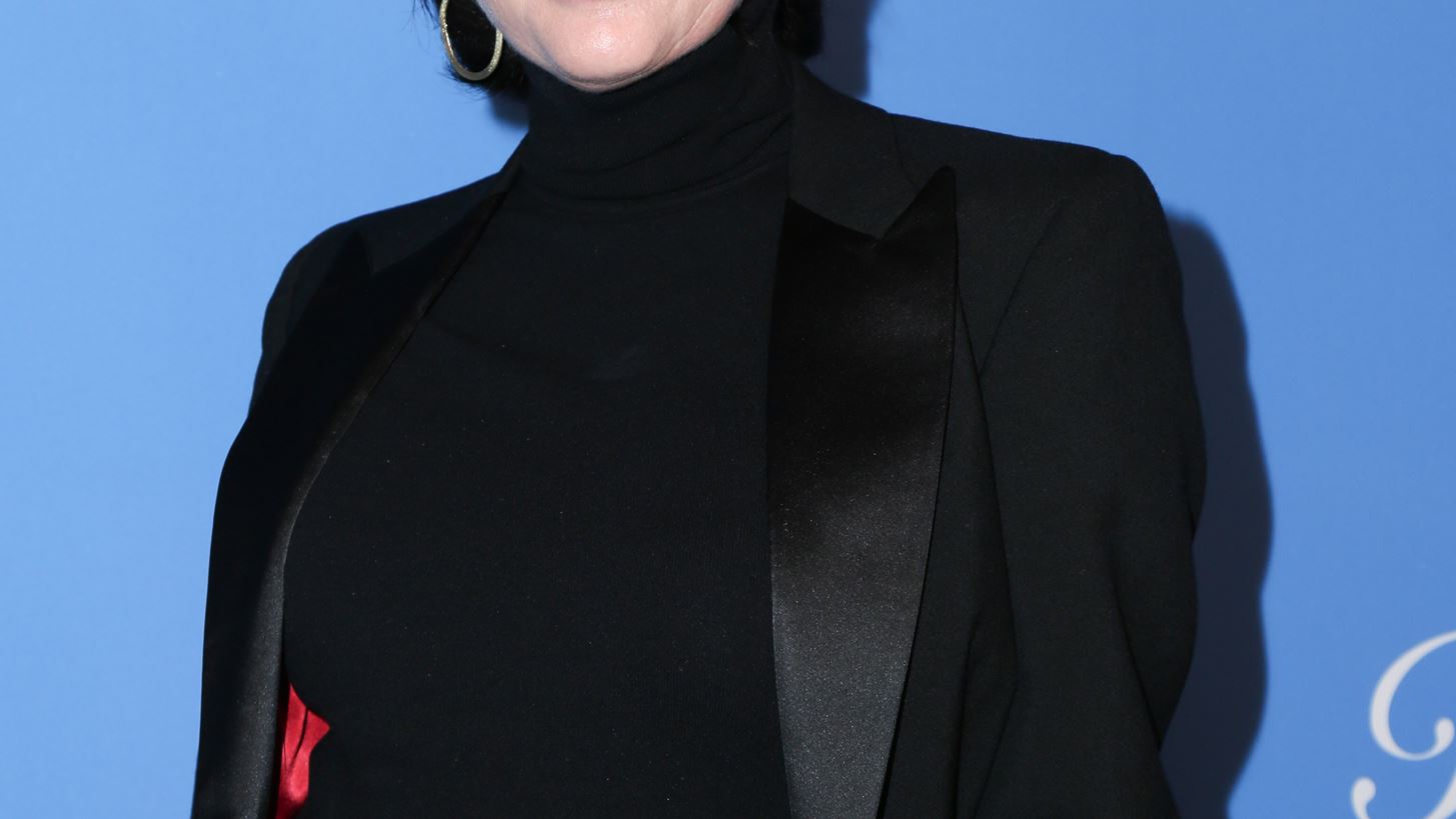 Shannen Doherty | &#x39C;&#x3BF;&#x3B9;&#x3C1;&#x3AC;&#x3B6;&#x3B5;&#x3C4;&#x3B1;&#x3B9; &#x3C6;&#x3C9;&#x3C4;&#x3BF;&#x3B3;&#x3C1;&#x3B1;&#x3C6;&#x3AF;&#x3B5;&#x3C2; &#x3C4;&#x3B7;&#x3C2; &#x3B1;&#x3C0;&#x3CC; &#x3C4;&#x3B7;&#x3BD; &#x3B8;&#x3B5;&#x3C1;&#x3B1;&#x3C0;&#x3B5;&#x3AF;&#x3B1; &#x3C4;&#x3B7;&#x3C2; &#x3B3;&#x3B9;&#x3B1; &#x3C4;&#x3BF;&#x3BD; &#x3BA;&#x3B1;&#x3C1;&#x3BA;&#x3AF;&#x3BD;&#x3BF; &#x3B3;&#x3B9;&#x3B1; &#x3BD;&#x3B1; &#x3C3;&#x3C4;&#x3B5;&#x3AF;&#x3BB;&#x3B5;&#x3B9; &#x3AD;&#x3BD;&#x3B1; &#x3C3;&#x3B7;&#x3BC;&#x3B1;&#x3BD;&#x3C4;&#x3B9;&#x3BA;&#x3CC; &#x3BC;&#x3AE;&#x3BD;&#x3C5;&#x3BC;&#x3B1;
