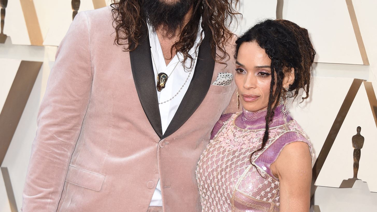Jason Momoa- Lisa Bonet | &#x3A7;&#x3C9;&#x3C1;&#x3B9;&#x3C3;&#x3BC;&#x3CC;&#x3C2; &#x3BC;&#x3B5;&#x3C4;&#x3AC; &#x3B1;&#x3C0;&#x3CC; 5 &#x3C7;&#x3C1;&#x3CC;&#x3BD;&#x3B9;&#x3B1; &#x3B3;&#x3AC;&#x3BC;&#x3BF;&#x3C5; &#x3BA;&#x3B1;&#x3B9; 17 &#x3C7;&#x3C1;&#x3CC;&#x3BD;&#x3B9;&#x3B1; &#x3C3;&#x3C7;&#x3AD;&#x3C3;&#x3B7;&#x3C2;