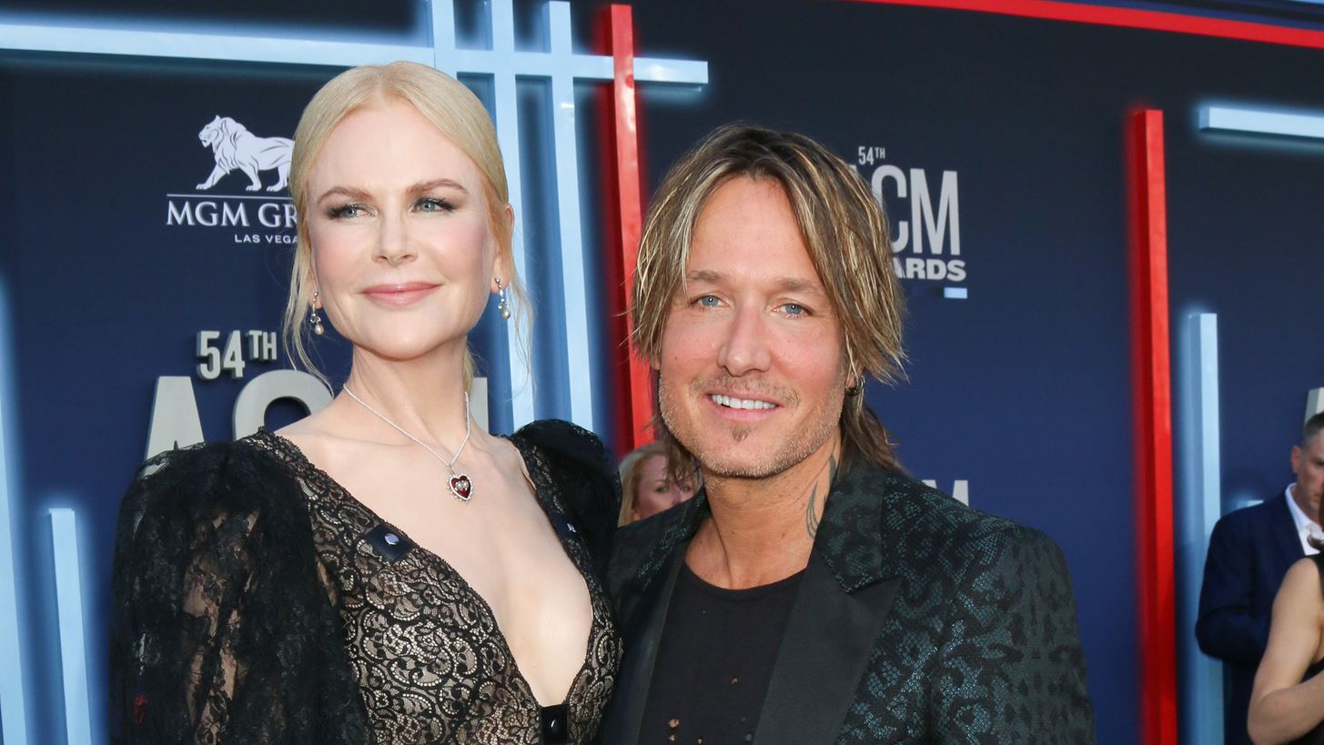 Nicole Kidman | &#x3A0;&#x3CC;&#x3C3;&#x3BF; &#x3B5;&#x3BD;&#x3BF;&#x3C7;&#x3BB;&#x3BF;&#x3CD;&#x3BD; &#x3C4;&#x3BF;&#x3BD; &#x3C3;&#x3CD;&#x3B6;&#x3C5;&#x3B3;&#x3CC; &#x3C4;&#x3B7;&#x3C2; &#x3BF;&#x3B9; &#x3B5;&#x3C1;&#x3C9;&#x3C4;&#x3B9;&#x3BA;&#x3AD;&#x3C2; &#x3C3;&#x3BA;&#x3B7;&#x3BD;&#x3AD;&#x3C2; &#x3BC;&#x3B5; &#x3AC;&#x3BB;&#x3BB;&#x3BF;&#x3C5;&#x3C2; &#x3C3;&#x3C5;&#x3BC;&#x3C0;&#x3C1;&#x3C9;&#x3C4;&#x3B1;&#x3B3;&#x3C9;&#x3BD;&#x3B9;&#x3C3;&#x3C4;&#x3AD;&#x3C2;;