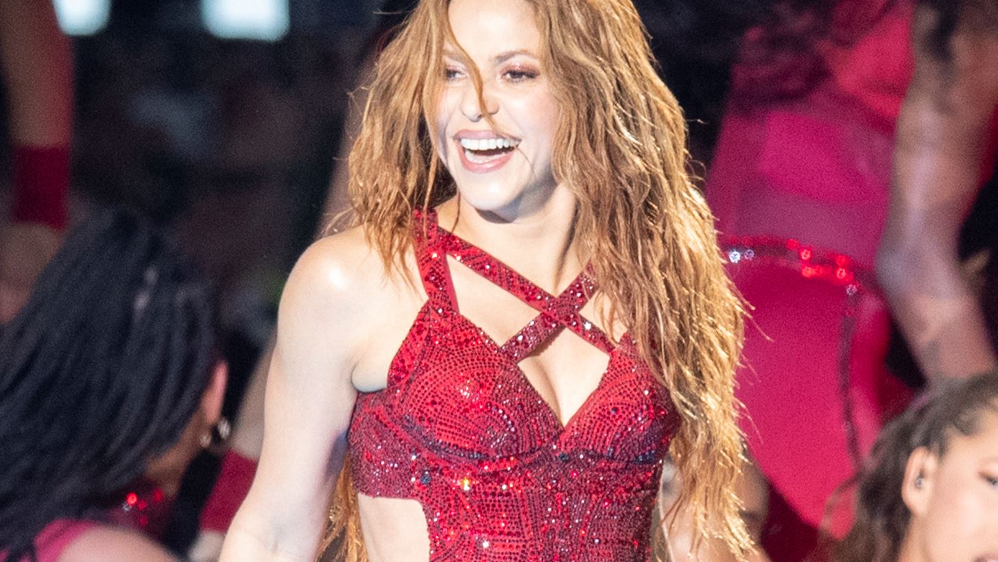 &quot;&#x3A0;&#x3B1;&#x3C1;&#x3B1;&#x3B2;&#x3AF;&#x3B1;&#x3C3;&#x3B1;&#x3BD; &#x3C4;&#x3B7;&#x3BD; &#x3B9;&#x3B4;&#x3B9;&#x3C9;&#x3C4;&#x3B9;&#x3BA;&#x3AE; &#x3BC;&#x3BF;&#x3C5; &#x3B6;&#x3C9;&#x3AE;&quot; | H Shakira &#x3B1;&#x3C0;&#x3B1;&#x3BD;&#x3C4;&#x3AC; &#x3BC;&#x3B5; &#x3BA;&#x3B1;&#x3C5;&#x3C3;&#x3C4;&#x3B9;&#x3BA;&#x3CC; &#x3C4;&#x3C1;&#x3CC;&#x3C0;&#x3BF; &#x3B3;&#x3B9;&#x3B1; &#x3C4;&#x3B7;&#x3BD; &#x3C5;&#x3C0;&#x3CC;&#x3B8;&#x3B5;&#x3C3;&#x3B7; &#x3C6;&#x3BF;&#x3C1;&#x3BF;&#x3B4;&#x3B9;&#x3B1;&#x3C6;&#x3C5;&#x3B3;&#x3AE;&#x3C2;