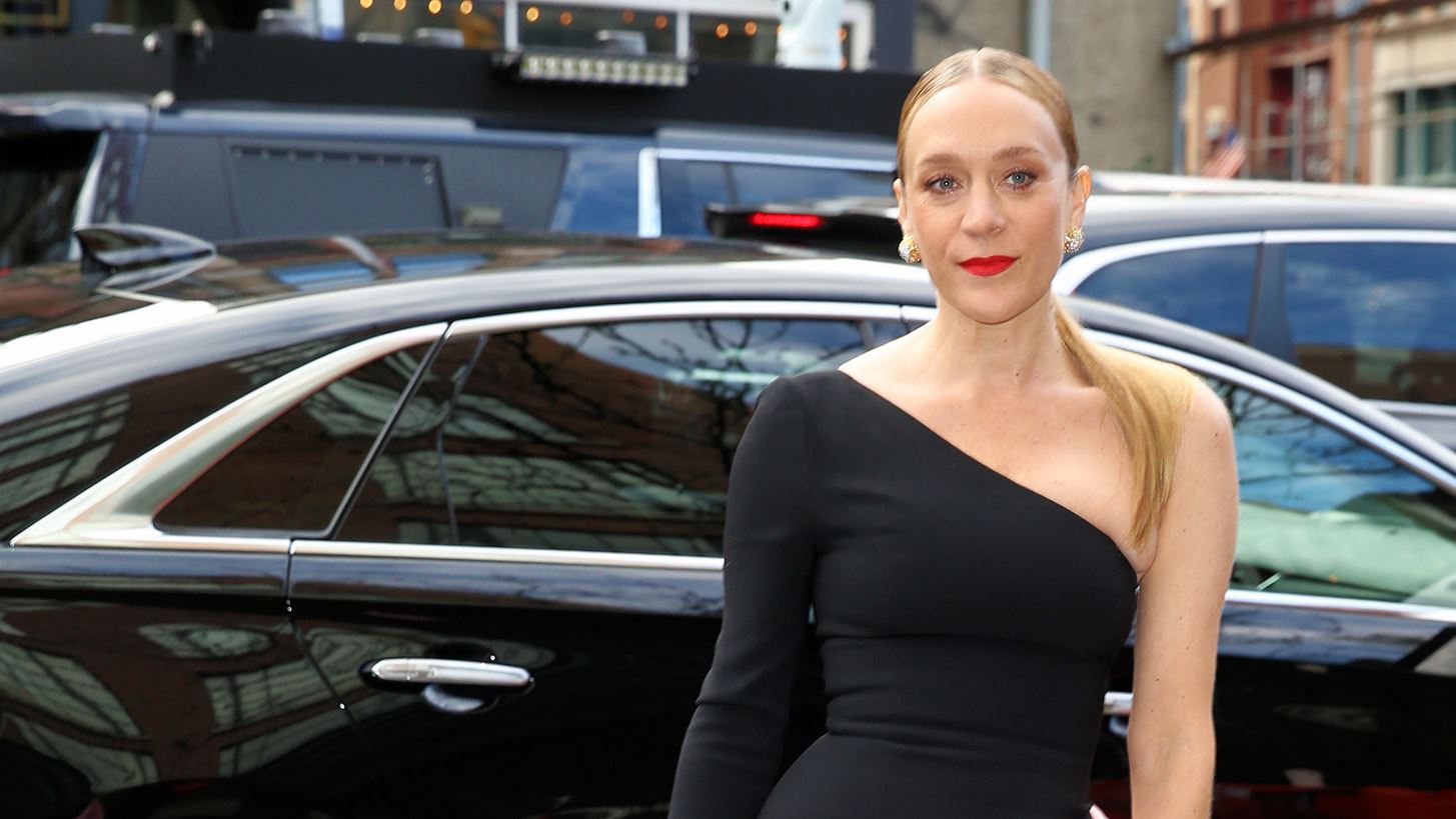 Chlo&#xEB; Sevigny | &#x3A0;&#x3B1;&#x3BD;&#x3C4;&#x3C1;&#x3B5;&#x3CD;&#x3C4;&#x3B7;&#x3BA;&#x3B5; &#x3BA;&#x3B1;&#x3B9; &#x3C6;&#x3CC;&#x3C1;&#x3B5;&#x3C3;&#x3B5; &#x3C4;&#x3BF; &#x3C0;&#x3B9;&#x3BF; avant-garde Jean Paul Gaultier &#x3BD;&#x3C5;&#x3C6;&#x3B9;&#x3BA;&#x3CC;