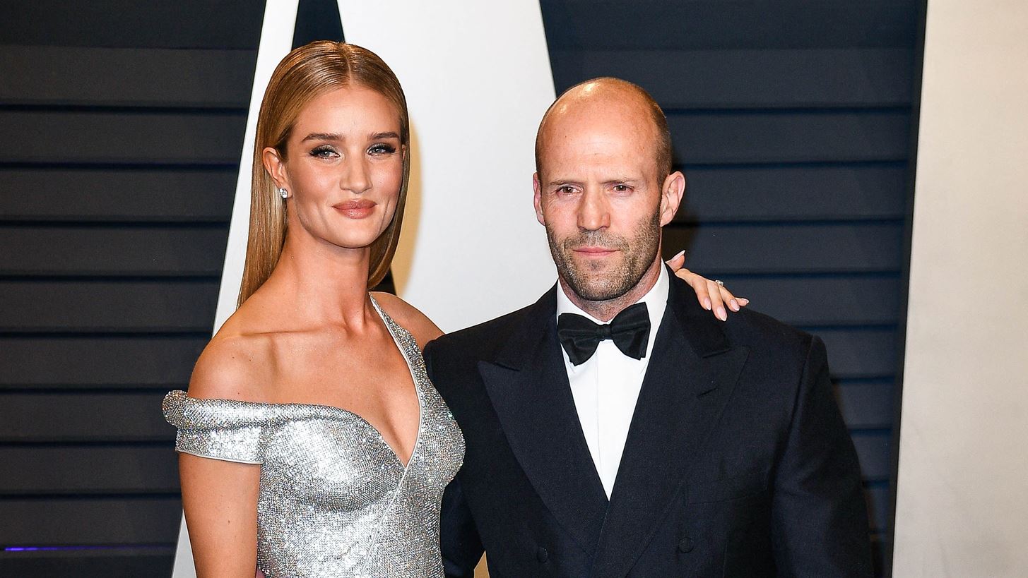 Rosie Huntington-Whiteley | &#x397; &#x3C0;&#x3C1;&#x3CE;&#x3C4;&#x3B7; &#x3C6;&#x3C9;&#x3C4;&#x3BF;&#x3B3;&#x3C1;&#x3B1;&#x3C6;&#x3AF;&#x3B1; &#x3C4;&#x3B7;&#x3C2; &#x3BA;&#x3CC;&#x3C1;&#x3B7;&#x3C2; &#x3C4;&#x3B7;&#x3C2; &#x3BA;&#x3B1;&#x3B9; &#x3B7; &#x3B1;&#x3C0;&#x3BF;&#x3BA;&#x3AC;&#x3BB;&#x3C5;&#x3C8;&#x3B7; &#x3C4;&#x3BF;&#x3C5; &#x3BF;&#x3BD;&#x3CC;&#x3BC;&#x3B1;&#x3C4;&#x3CC;&#x3C2; &#x3C4;&#x3B7;&#x3C2;