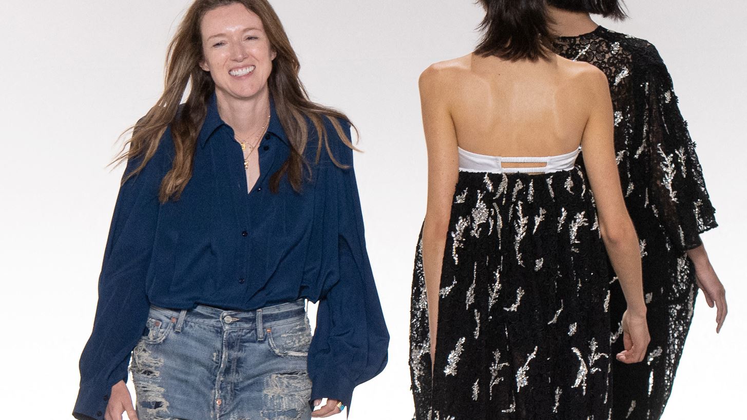 &#x397; Clare Waight Keller &#x3B5;&#x3AF;&#x3BD;&#x3B1;&#x3B9; &#x3B7; &#x3BD;&#x3AD;&#x3B1; creative director &#x3C4;&#x3B7;&#x3C2; Uniqlo