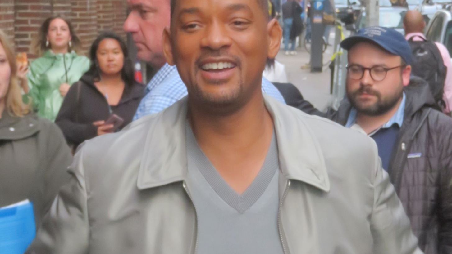 Will Smith | &#x392;&#x3C1;&#x3B1;&#x3B2;&#x3B5;&#x3CD;&#x3C4;&#x3B7;&#x3BA;&#x3B5; &#x3B1;&#x3BB;&#x3BB;&#x3AC; &#x3B4;&#x3B5;&#x3BD; &#x3B5;&#x3BC;&#x3C6;&#x3B1;&#x3BD;&#x3AF;&#x3C3;&#x3C4;&#x3B7;&#x3BA;&#x3B5; &#x3C3;&#x3C4;&#x3B1; BET Awards
