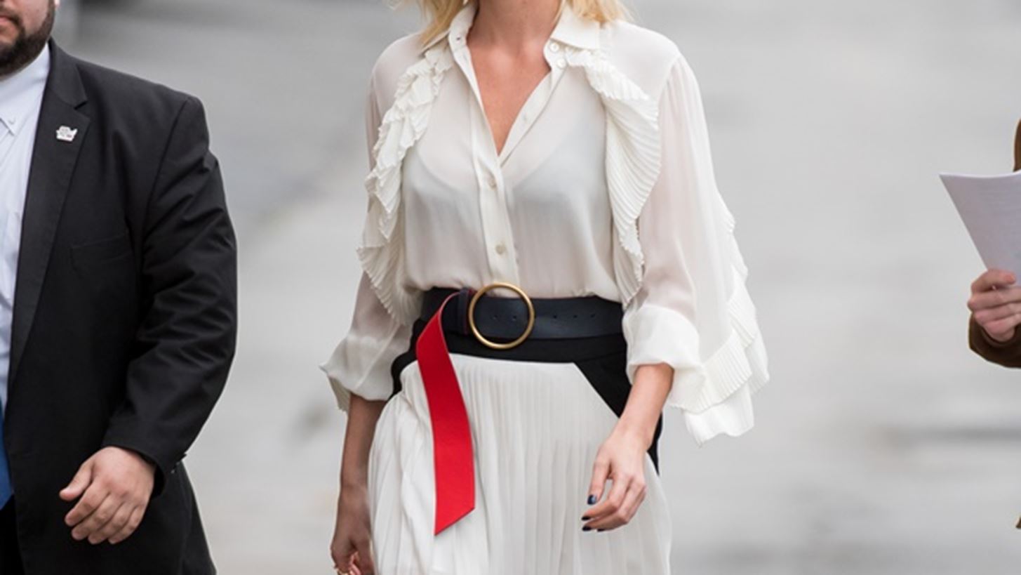 Charlize Theron-Sharon Stone: &#x3A0;&#x3BF;&#x3CD; &#x3C4;&#x3B9;&#x3C2; &#x3B5;&#x3BD;&#x3C4;&#x3CC;&#x3C0;&#x3B9;&#x3C3;&#x3B5; &#x3BF; &#x3C6;&#x3C9;&#x3C4;&#x3BF;&#x3B3;&#x3C1;&#x3B1;&#x3C6;&#x3B9;&#x3BA;&#x3CC;&#x3C2; &#x3C6;&#x3B1;&#x3BA;&#x3CC;&#x3C2;;