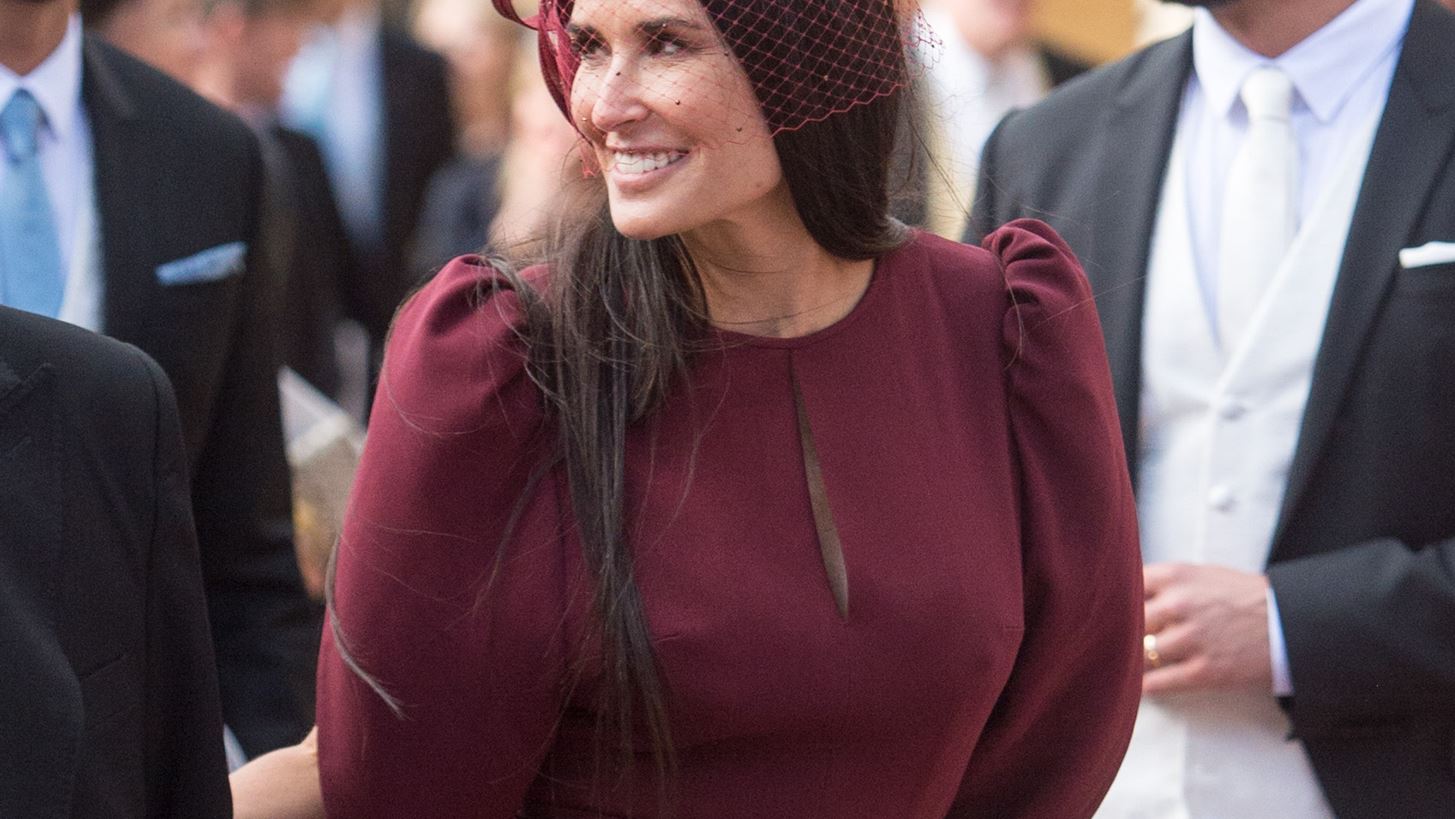 &#x397; Demi Moore &#x3AD;&#x3BB;&#x3C5;&#x3C3;&#x3B5; &#x3C4;&#x3B7;&#x3BD; &#x3B1;&#x3C0;&#x3BF;&#x3C1;&#x3AF;&#x3B1; &#x3B3;&#x3B9;&#x3B1; &#x3C4;&#x3B7;&#x3BD; &#x3C0;&#x3B5;&#x3C1;&#x3AF;&#x3B5;&#x3C1;&#x3B3;&#x3B7; &#x3B4;&#x3B9;&#x3B1;&#x3BA;&#x3CC;&#x3C3;&#x3BC;&#x3B7;&#x3C3;&#x3B7; &#x3C3;&#x3C4;&#x3BF; &#x3BC;&#x3C0;&#x3AC;&#x3BD;&#x3B9;&#x3BF; &#x3C4;&#x3B7;&#x3C2;