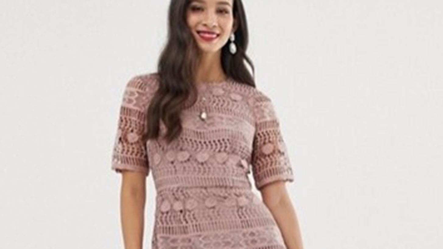 &#x397; &#x3B5;&#x3BD;&#x3C4;&#x3C5;&#x3C0;&#x3C9;&#x3C3;&#x3B9;&#x3B1;&#x3BA;&#x3AE; &#x3BA;&#x3AF;&#x3BD;&#x3B7;&#x3C3;&#x3B7; &#x3C4;&#x3BF;&#x3C5; ASOS &#x3B5;&#x3BD;&#x3AC;&#x3BD;&#x3C4;&#x3B9;&#x3B1; &#x3C3;&#x3C4;&#x3BF; shaming &#x3C0;&#x3BF;&#x3C5; &#x3B4;&#x3AD;&#x3C7;&#x3C4;&#x3B7;&#x3BA;&#x3B5; &#x3C0;&#x3B5;&#x3BB;&#x3AC;&#x3C4;&#x3B9;&#x3C3;&#x3C3;&#x3AC; &#x3C4;&#x3BF;&#x3C5;