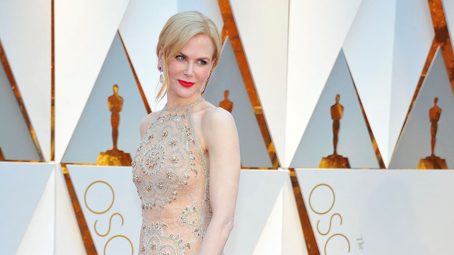 Nicole Kidman | &#x3A0;&#x3BF;&#x3B6;&#x3AC;&#x3C1;&#x3B5;&#x3B9; &#x3C3;&#x3C4;&#x3B7;&#x3BD; &#x3C0;&#x3B1;&#x3C1;&#x3B1;&#x3BB;&#x3AF;&#x3B1; &#x3BC;&#x3B5; &#x3AD;&#x3BD;&#x3B1;&#x3BD; cool &#x3C3;&#x3C5;&#x3BD;&#x3B4;&#x3C5;&#x3B1;&#x3C3;&#x3BC;&#x3CC; jean &#x3C0;&#x3B1;&#x3BD;&#x3C4;&#x3B5;&#x3BB;&#x3CC;&#x3BD;&#x3B9; - &#x3C0;&#x3BF;&#x3C5;&#x3BA;&#x3AC;&#x3BC;&#x3B9;&#x3C3;&#x3BF;