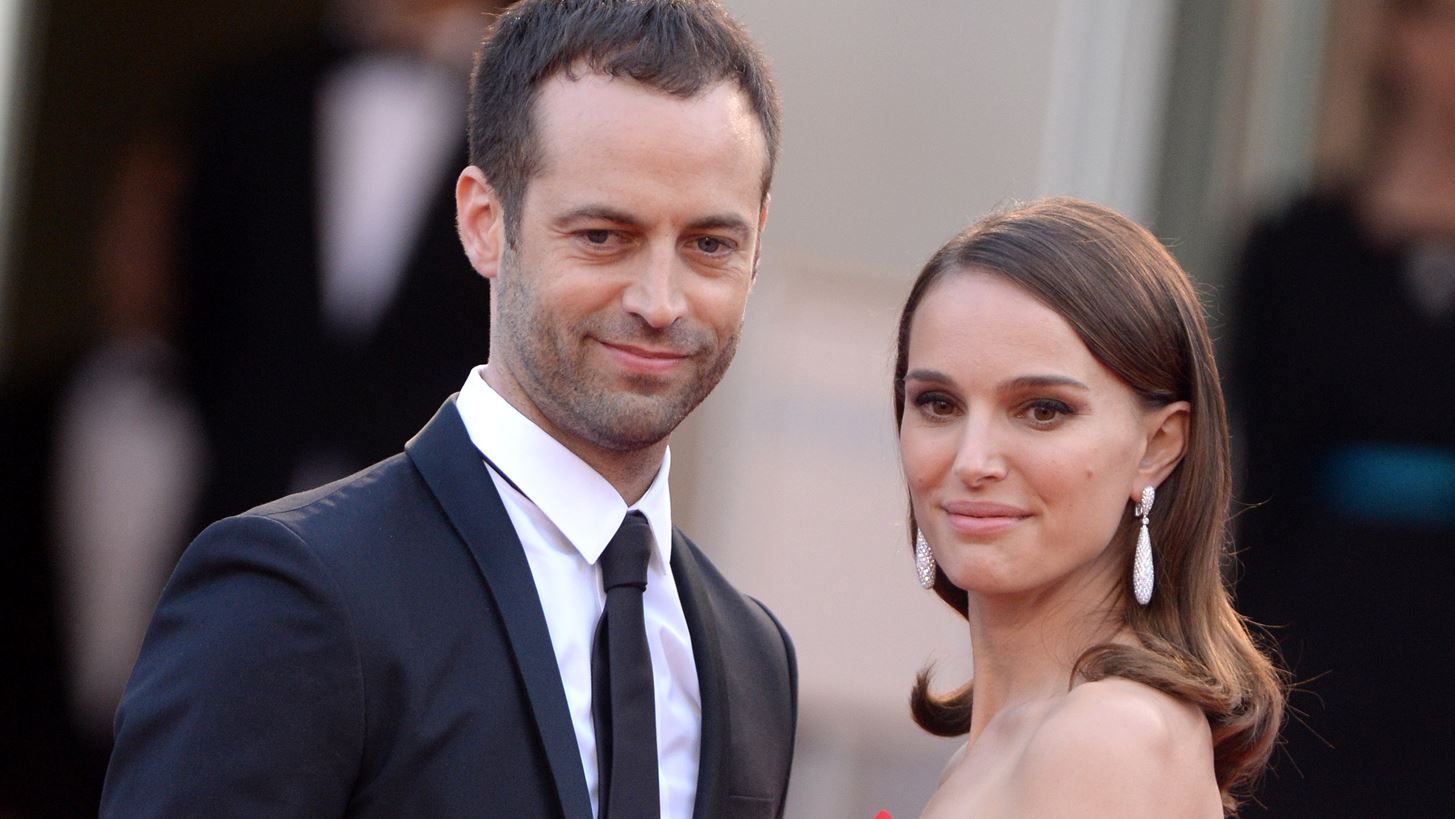 &#x397; &#x3C3;&#x3C0;&#x3AC;&#x3BD;&#x3B9;&#x3B1; &#x3B5;&#x3BC;&#x3C6;&#x3AC;&#x3BD;&#x3B9;&#x3C3;&#x3B7; &#x3C4;&#x3B7;&#x3C2; Natalie Portman &#x3BC;&#x3B5; &#x3C4;&#x3BF;&#x3BD; &#x3C3;&#x3CD;&#x3B6;&#x3C5;&#x3B3;&#x3CC; &#x3C4;&#x3B7;&#x3C2;, Benjamin Millepied, &#x3B5;&#x3AF;&#x3BD;&#x3B1;&#x3B9; &#x3BF; &#x3BF;&#x3C1;&#x3B9;&#x3C3;&#x3BC;&#x3CC;&#x3C2; &#x3C4;&#x3BF;&#x3C5; &#x3C0;&#x3C1;&#x3B1;&#x3B3;&#x3BC;&#x3B1;&#x3C4;&#x3B9;&#x3BA;&#x3BF;&#x3CD; &#x3AD;&#x3C1;&#x3C9;&#x3C4;&#x3B1;
