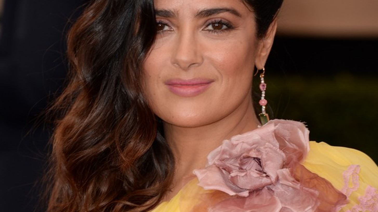 &#x397; Salma Hayek &#x3BA;&#x3B1;&#x3B9; &#x3B7; Bella Thorne &#x3B1;&#x3C0;&#x3BF;&#x3C7;&#x3B1;&#x3B9;&#x3C1;&#x3B5;&#x3C4;&#x3BF;&#x3CD;&#x3BD; &#x3C4;&#x3BF; 2017 &#x3BC;&#x3B5; &#x3C4;&#x3BF;&#x3BD; &#x3C0;&#x3B9;&#x3BF;&#x2026; &#x3B3;&#x3C5;&#x3BC;&#x3BD;&#x3CC; &#x3C4;&#x3C1;&#x3CC;&#x3C0;&#x3BF;!