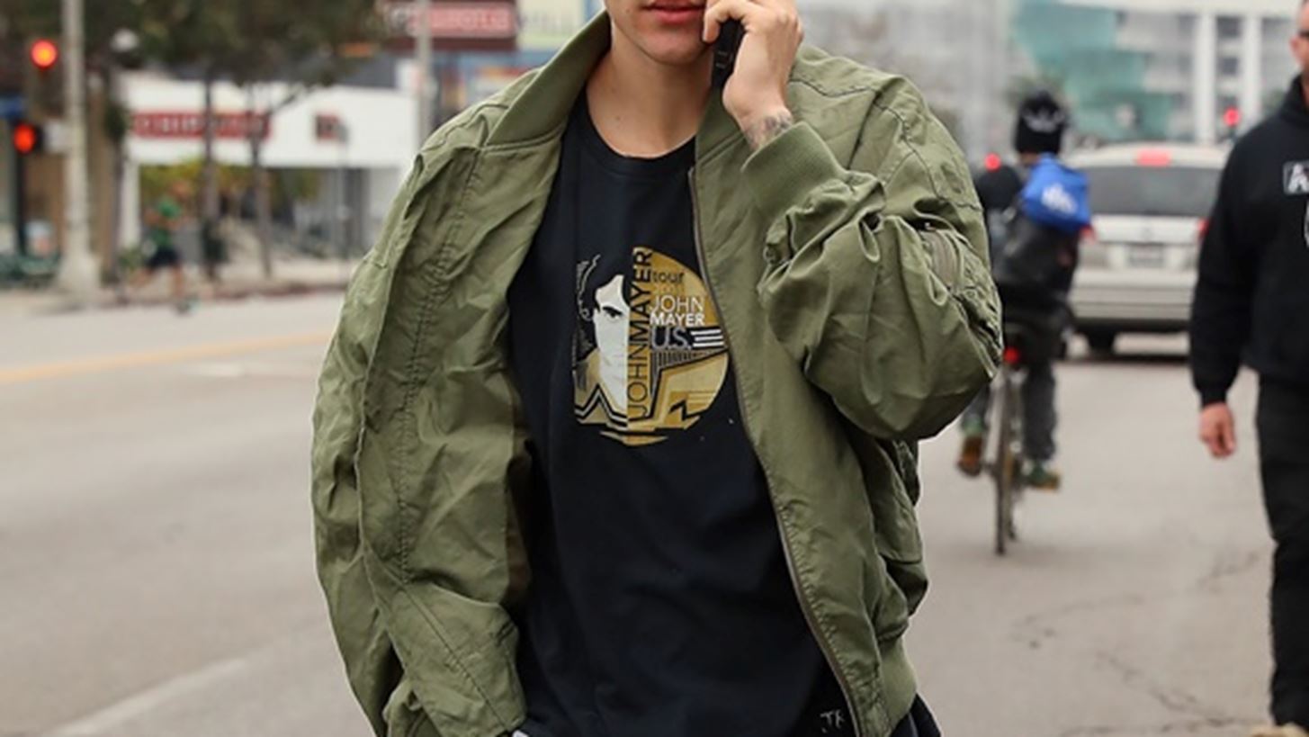 Justin Bieber &amp; Kim Kardashian: &#x3A0;&#x3BF;&#x3CD; &#x3C4;&#x3BF;&#x3C5;&#x3C2; &#x3B5;&#x3BD;&#x3C4;&#x3CC;&#x3C0;&#x3B9;&#x3C3;&#x3B5; &#x3BF; &#x3C6;&#x3C9;&#x3C4;&#x3BF;&#x3B3;&#x3C1;&#x3B1;&#x3C6;&#x3B9;&#x3BA;&#x3CC;&#x3C2; &#x3C6;&#x3B1;&#x3BA;&#x3CC;&#x3C2;;