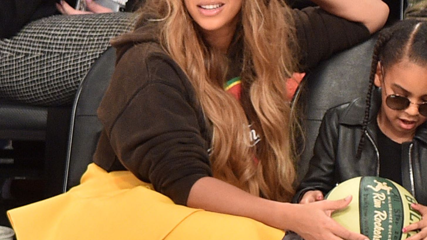 Beyonc&#xE9;: &#x3A0;&#x3BF;&#x3B9;&#x3BF;&#x3BD; &#x3B1;&#x3B3;&#x3B1;&#x3C0;&#x3B7;&#x3BC;&#x3AD;&#x3BD;&#x3BF; &#x3BC;&#x3B1;&#x3C2; &#x3C3;&#x3C7;&#x3B5;&#x3B4;&#x3B9;&#x3B1;&#x3C3;&#x3C4;&#x3AE; &#x3C6;&#x3CC;&#x3C1;&#x3B5;&#x3C3;&#x3B5;;