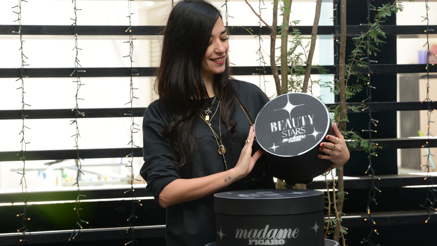 Beauty Stars by Madame Figaro: &#x397; &#x3B4;&#x3B9;&#x3B1;&#x3B4;&#x3B9;&#x3BA;&#x3B1;&#x3C3;&#x3AF;&#x3B1; &#x3C0;&#x3AF;&#x3C3;&#x3C9; &#x3B1;&#x3C0;&#x3CC; &#x3C4;&#x3BF;&#x3BD; &#x3C0;&#x3B9;&#x3BF; &#x3BC;&#x3B5;&#x3B3;&#x3AC;&#x3BB;&#x3BF; beauty &#x3B4;&#x3B9;&#x3B1;&#x3B3;&#x3C9;&#x3BD;&#x3B9;&#x3C3;&#x3BC;&#x3CC;