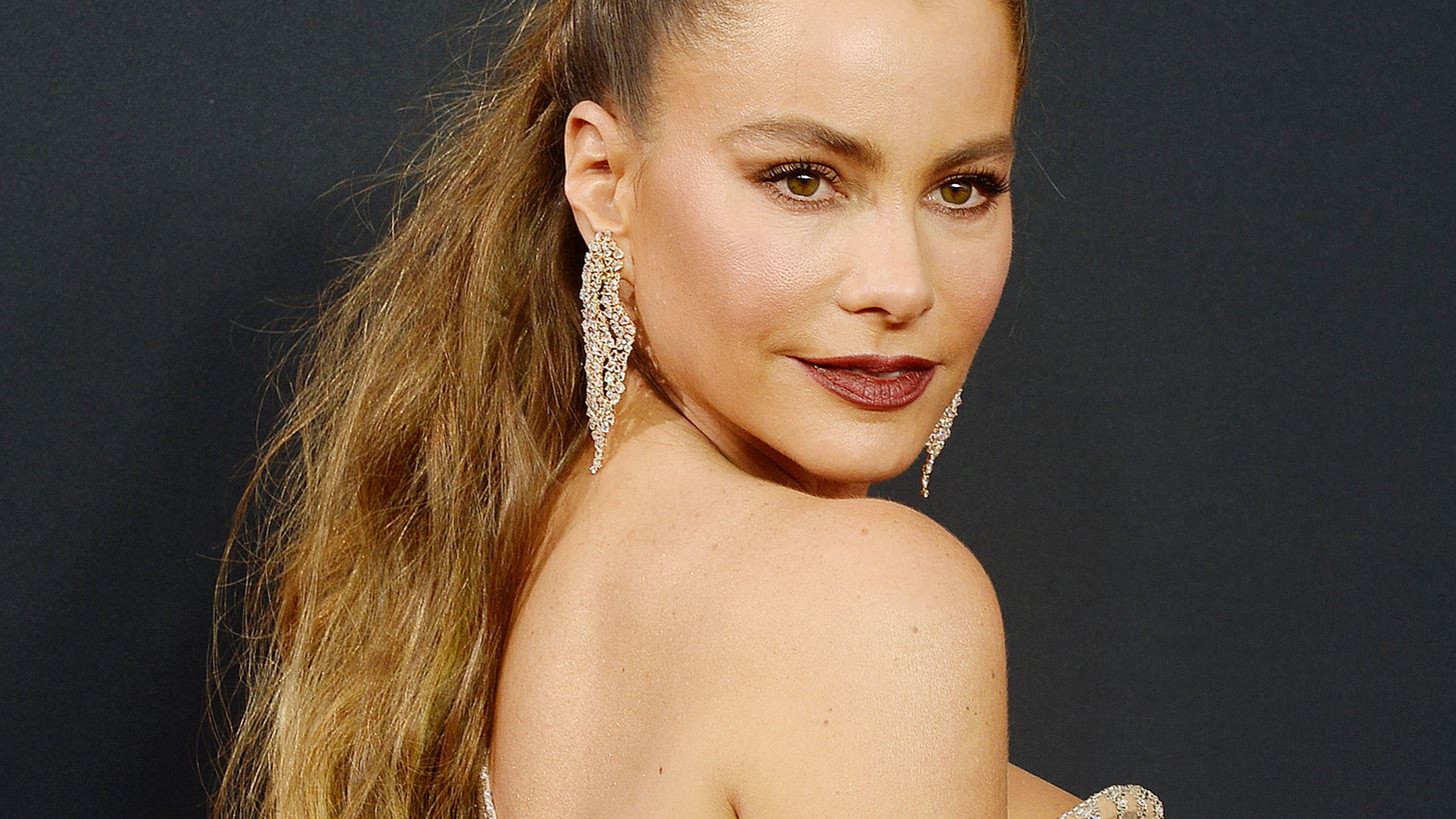 Sofia Vergara: &#x397; &#x3C5;&#x3C8;&#x3B7;&#x3BB;&#x3CC;&#x3C4;&#x3B5;&#x3C1;&#x3B1; &#x3B1;&#x3BC;&#x3B5;&#x3B9;&#x3B2;&#x3CC;&#x3BC;&#x3B5;&#x3BD;&#x3B7; &#x3B7;&#x3B8;&#x3BF;&#x3C0;&#x3BF;&#x3B9;&#x3CC;&#x3C2;