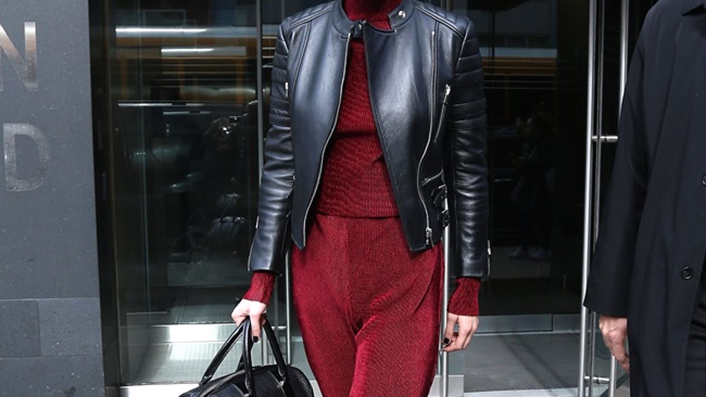 &#x3A6;&#x3B9;&#x3BC;&#x3AD; &#x393;&#x3C5;&#x3B1;&#x3BB;&#x3B9;&#x3AC; &#x397;&#x3BB;&#x3AF;&#x3BF;&#x3C5;: &#x39A;&#x3AC;&#x3BD;&#x3C4;&#x3BF; &#x3CC;&#x3C0;&#x3C9;&#x3C2; &#x3B7; Bella Hadid!