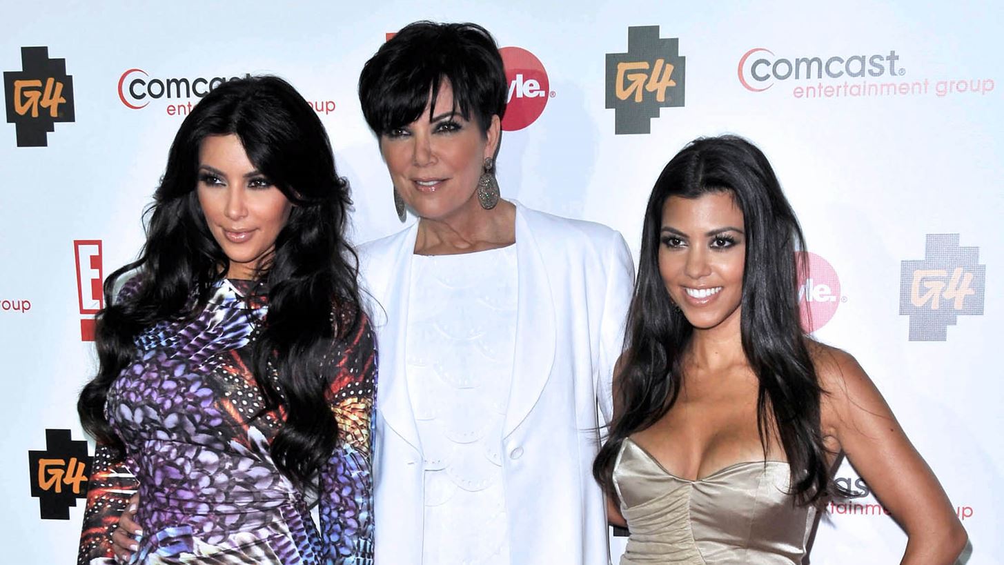 &#x3A0;&#x3BF;&#x3B9;&#x3BF; &#x3BC;&#x3AD;&#x3BB;&#x3BF;&#x3C2; &#x3C4;&#x3B7;&#x3C2; &#x3BF;&#x3B9;&#x3BA;&#x3BF;&#x3B3;&#x3AD;&#x3BD;&#x3B5;&#x3B9;&#x3B1;&#x3C2; Kardashian - Jenner &#x3B5;&#x3AF;&#x3BD;&#x3B1;&#x3B9; &#x3C4;&#x3BF; &#x3C0;&#x3BB;&#x3BF;&#x3C5;&#x3C3;&#x3B9;&#x3CC;&#x3C4;&#x3B5;&#x3C1;&#x3BF;;