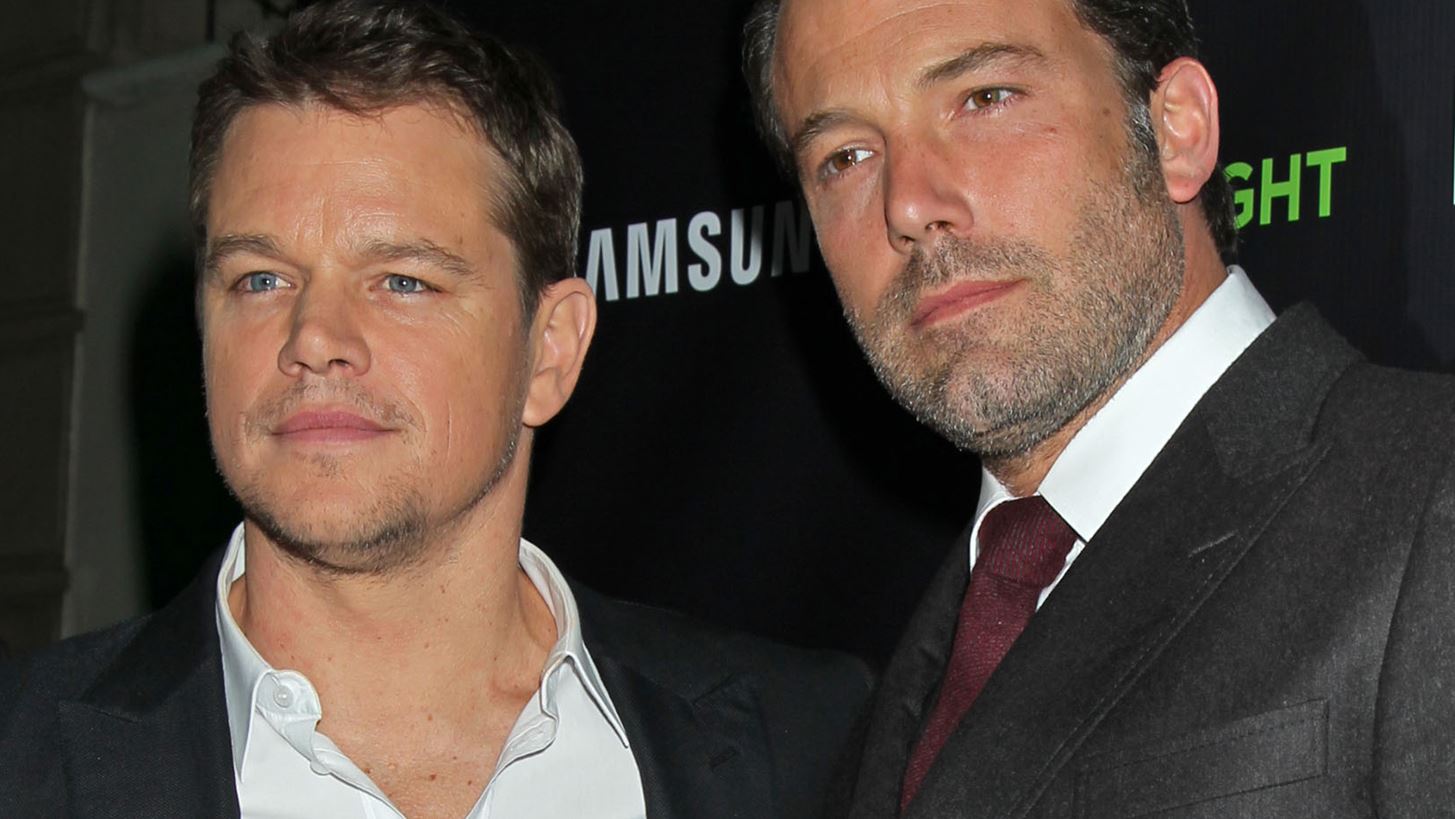 Ben Affleck - Matt Damon | &#x393;&#x3B9;&#x3B1;&#x3C4;&#x3AF; &#x3BA;&#x3AC;&#x3C0;&#x3BF;&#x3C4;&#x3B5; &#x3B5;&#x3AF;&#x3C7;&#x3B1;&#x3BD; &#x3BA;&#x3BF;&#x3B9;&#x3BD;&#x3CC; &#x3C4;&#x3C1;&#x3B1;&#x3C0;&#x3B5;&#x3B6;&#x3B9;&#x3BA;&#x3CC; &#x3BB;&#x3BF;&#x3B3;&#x3B1;&#x3C1;&#x3B9;&#x3B1;&#x3C3;&#x3BC;&#x3CC;;
