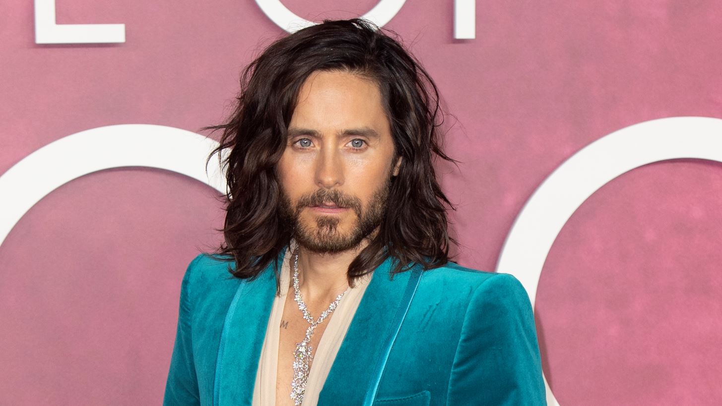 &#x39F; Jared Leto &#x3C0;&#x3B1;&#x3C1;&#x3B1;&#x3B4;&#x3AD;&#x3C7;&#x3B8;&#x3B7;&#x3BA;&#x3B5; &#x3C0;&#x3C9;&#x3C2; &#x3C4;&#x3BF;&#x3BD; &#x3B5;&#x3AF;&#x3C7;&#x3B1;&#x3BD; &#x3B4;&#x3B9;&#x3CE;&#x3BE;&#x3B5;&#x3B9; &#x3B1;&#x3C0;&#x3CC; &#x3B4;&#x3BF;&#x3C5;&#x3BB;&#x3B5;&#x3B9;&#x3AC; &#x3B5;&#x3C0;&#x3B5;&#x3B9;&#x3B4;&#x3AE; &#x3C0;&#x3BF;&#x3C5;&#x3BB;&#x3BF;&#x3CD;&#x3C3;&#x3B5; &#x3BD;&#x3B1;&#x3C1;&#x3BA;&#x3C9;&#x3C4;&#x3B9;&#x3BA;&#x3AC;